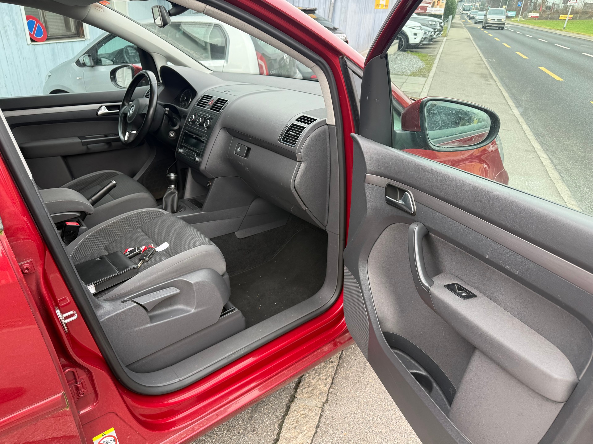 VW Touran 1.4 TSI EcoFuel Comfortline-image-7