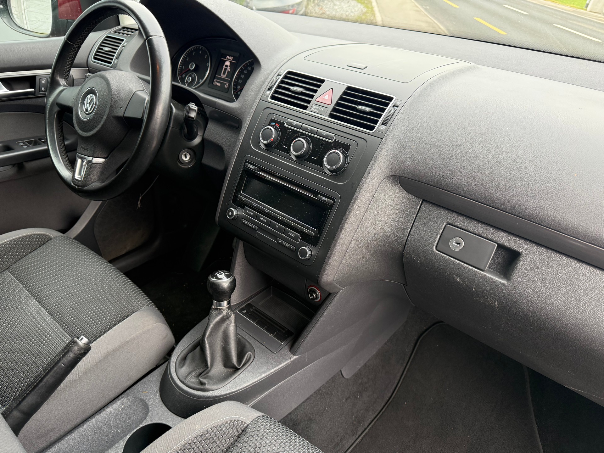 VW Touran 1.4 TSI EcoFuel Comfortline-image-12
