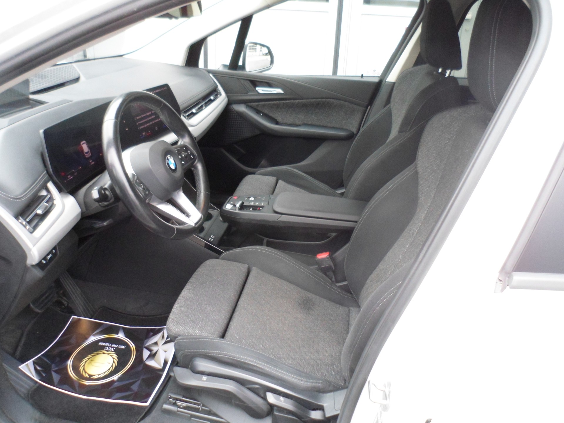 BMW 223d Active Tourer xDrive DKG-image-7