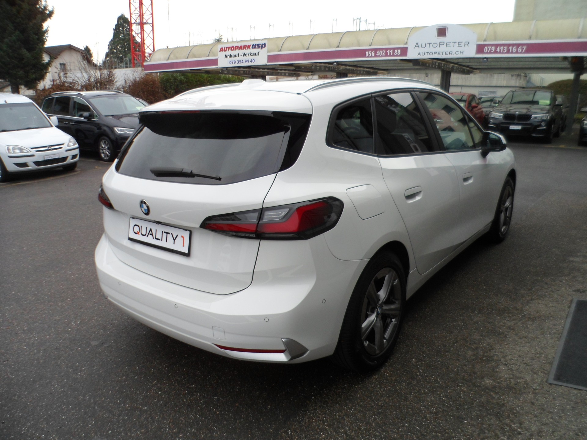 BMW 223d Active Tourer xDrive DKG-image-5