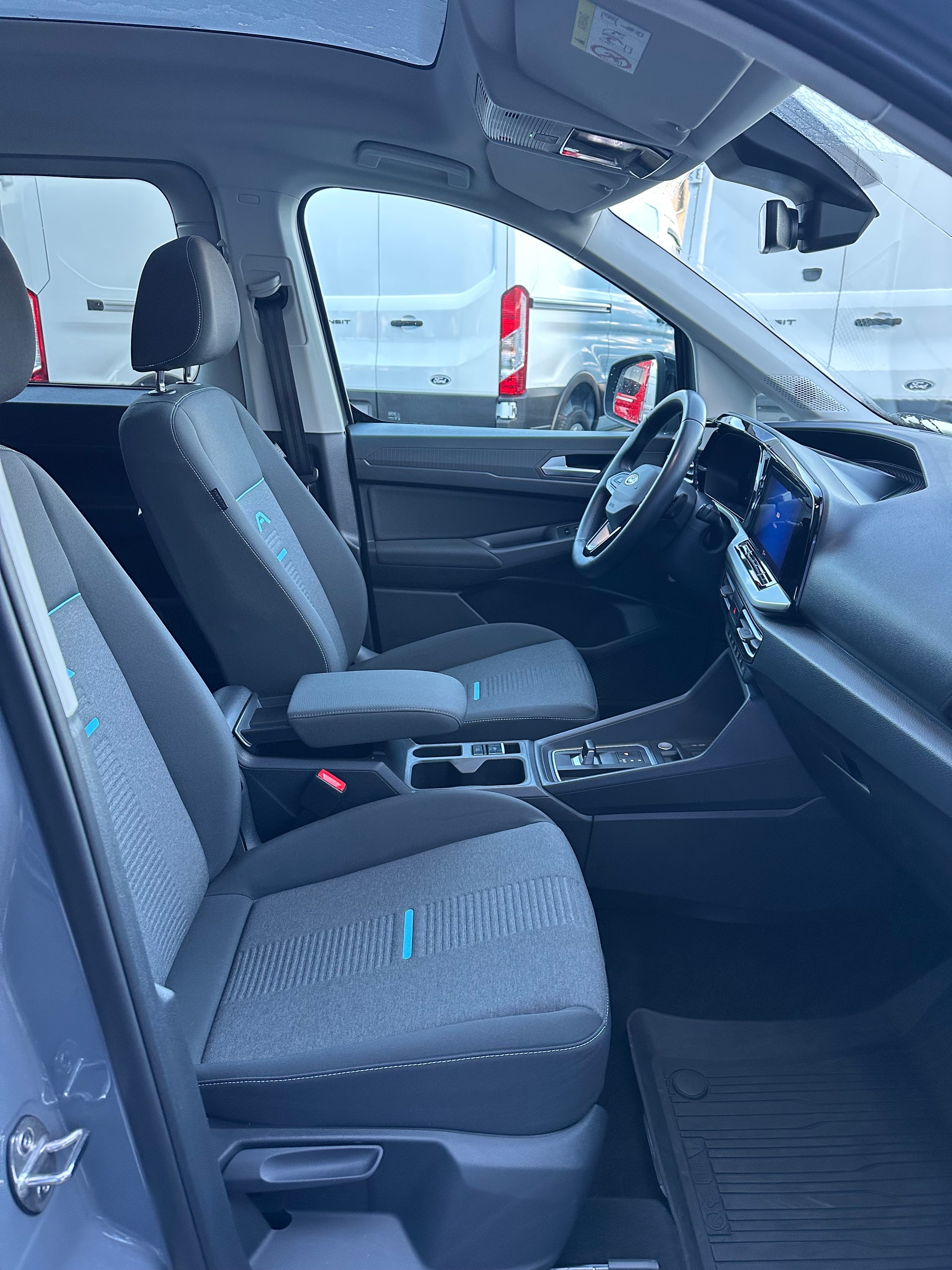 FORD TOURNEO CONNECT Grand 2.0 EcoB Active/122CV/Aut.-image-12