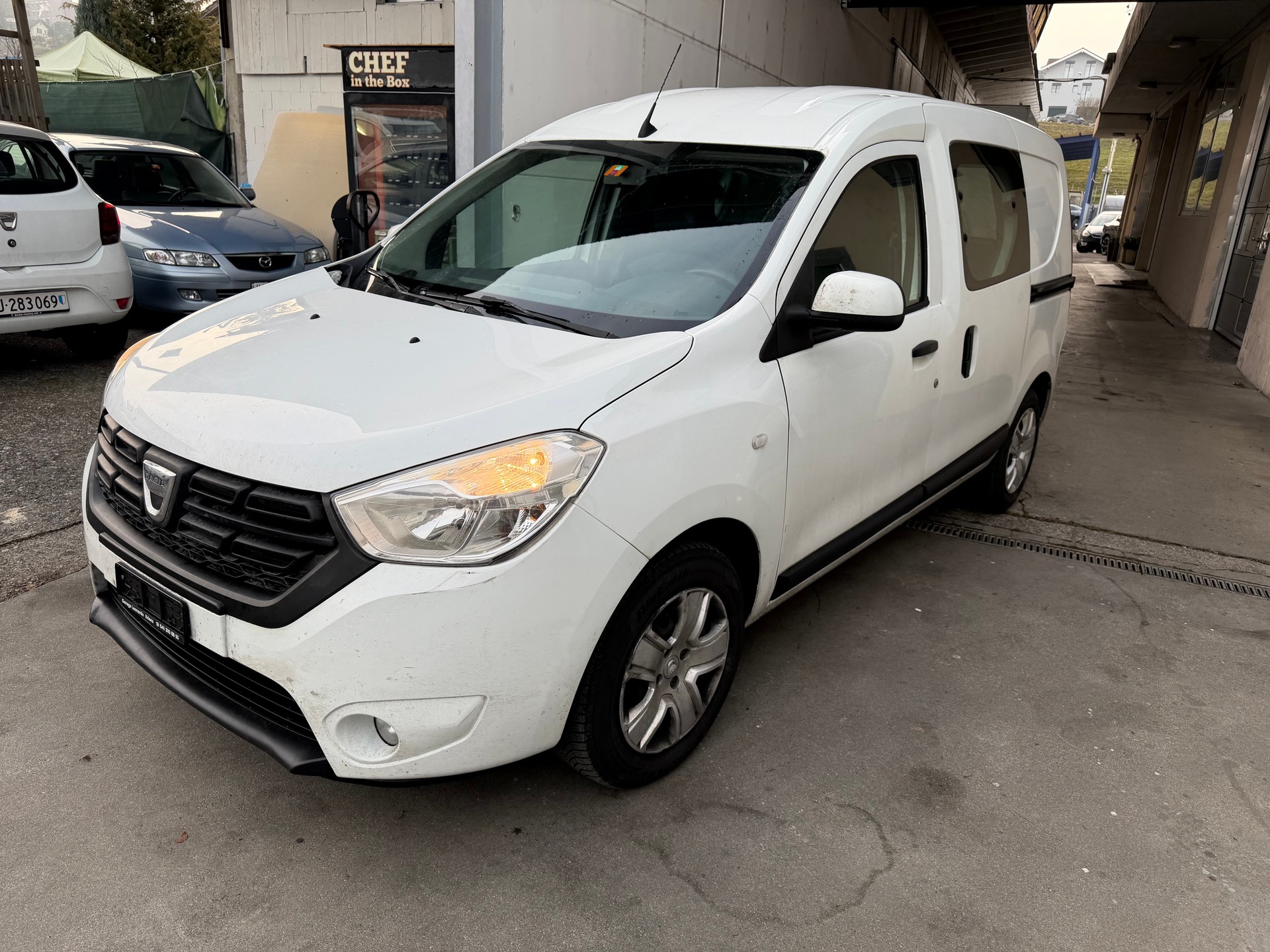 DACIA Dokker Van TCe 115 S&S Ambiance+-image-2