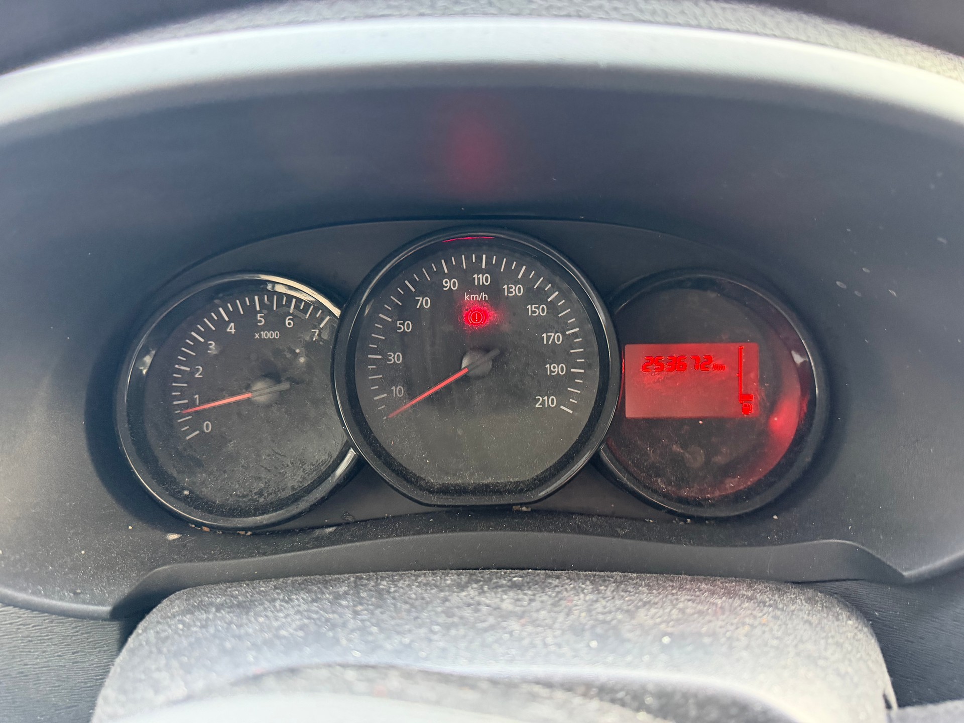 DACIA Dokker Van TCe 115 S&S Ambiance+-image-8