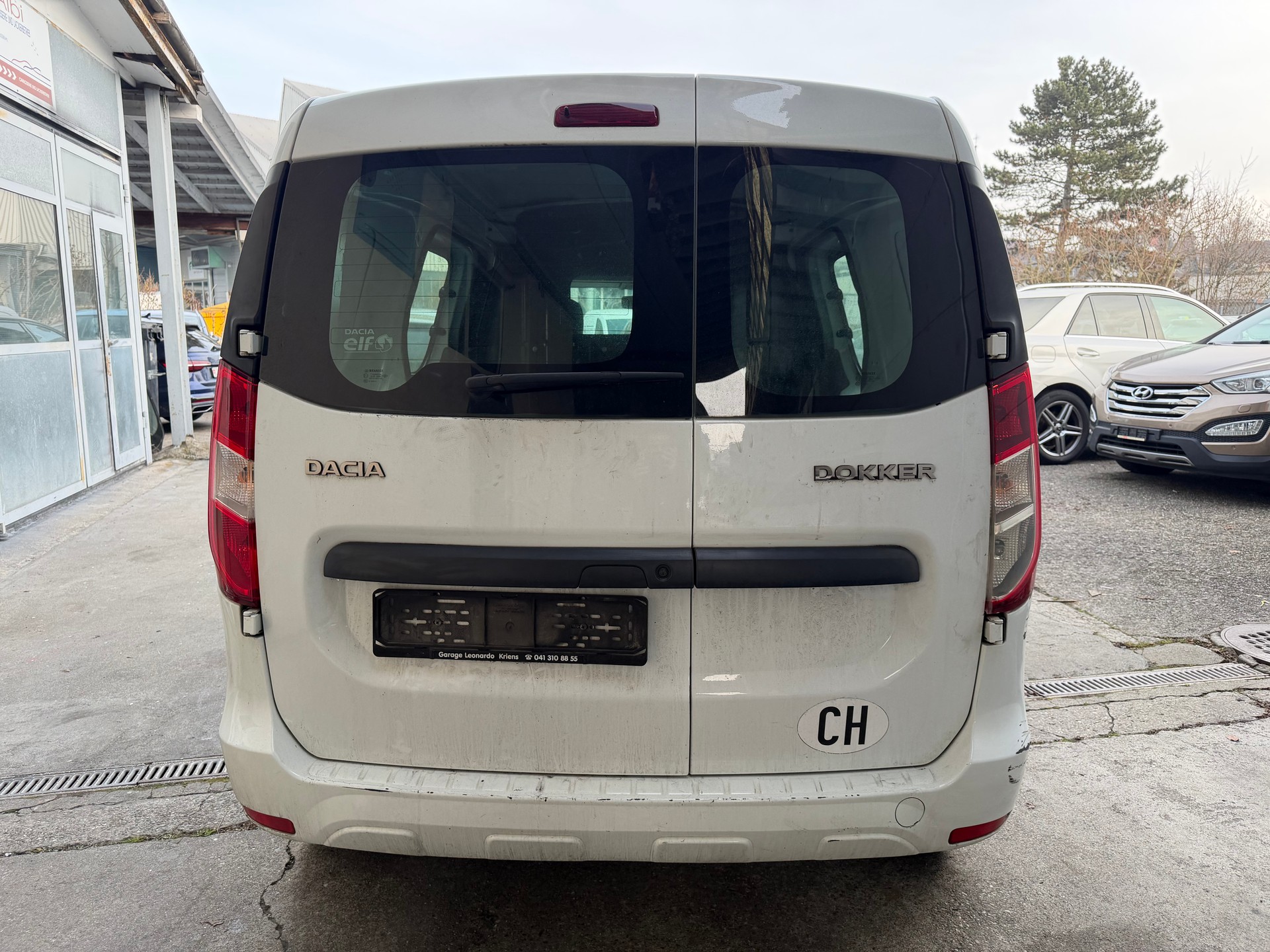 DACIA Dokker Van TCe 115 S&S Ambiance+-image-3