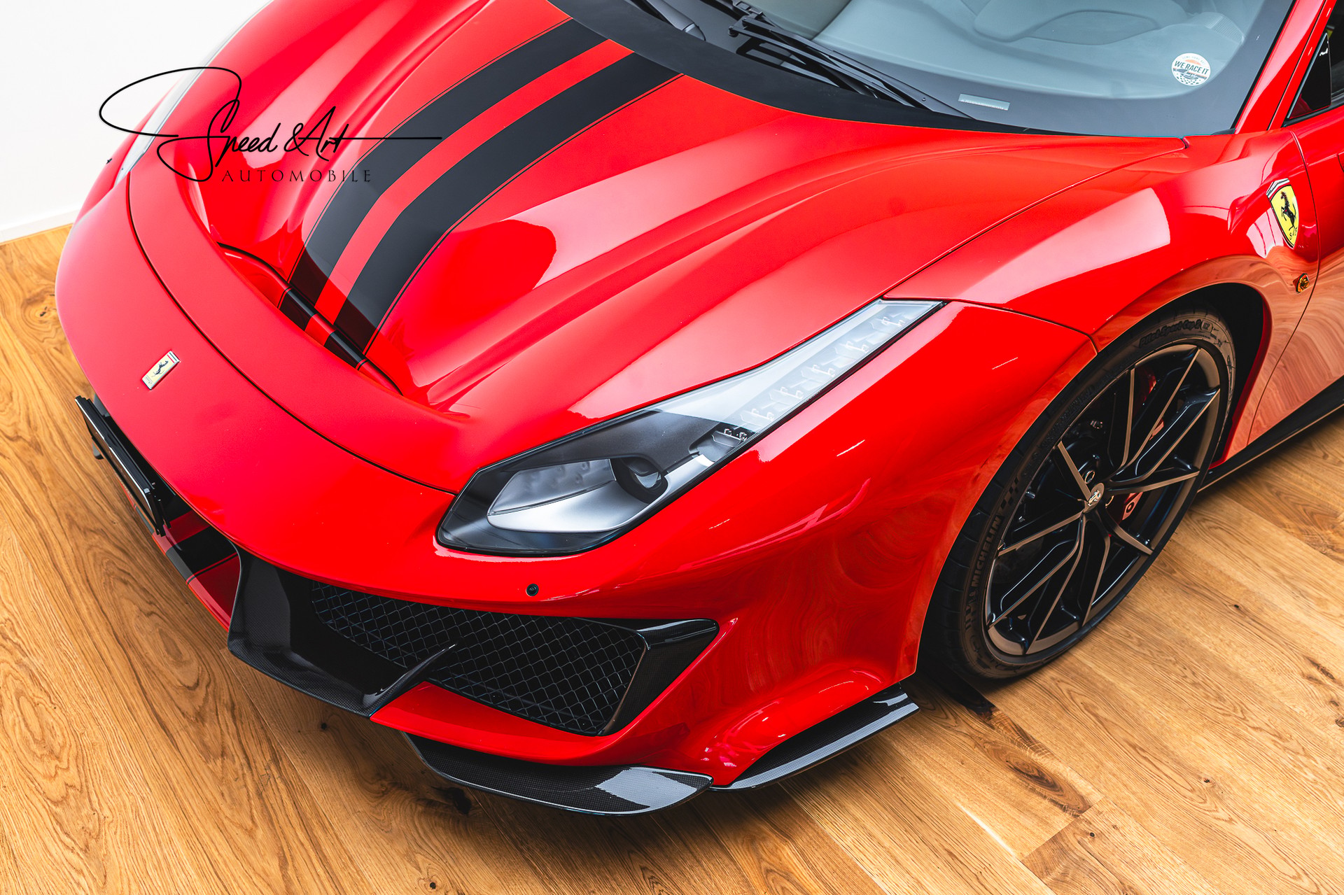 FERRARI 488 Pista 3.9 V8 | NOVITEC | PPF LACKSCHUTZFOLIE | KERAMIKVERSIEGELUNG | OHNE OPF-showroom-element-2