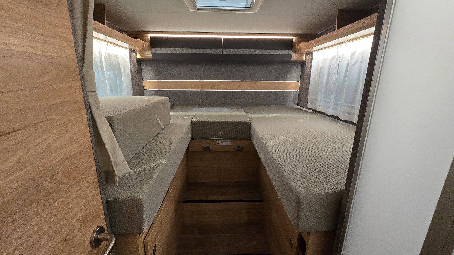 DETHLEFFS Just Go T 7055EB, Ford Transit 2.0ECOBlue 155PS-image-13