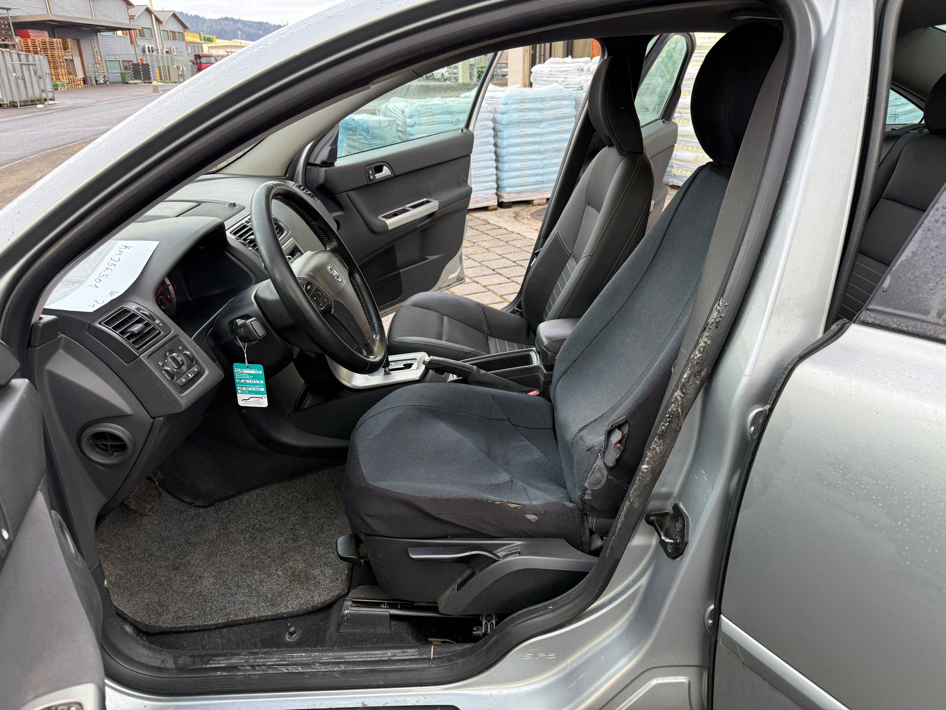 VOLVO S40 2.4 Summum-image-7