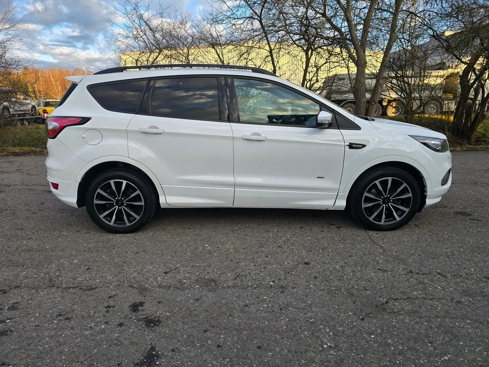 FORD Kuga 2.0 TDCi ST Line High 4WD PowerShift-image-7