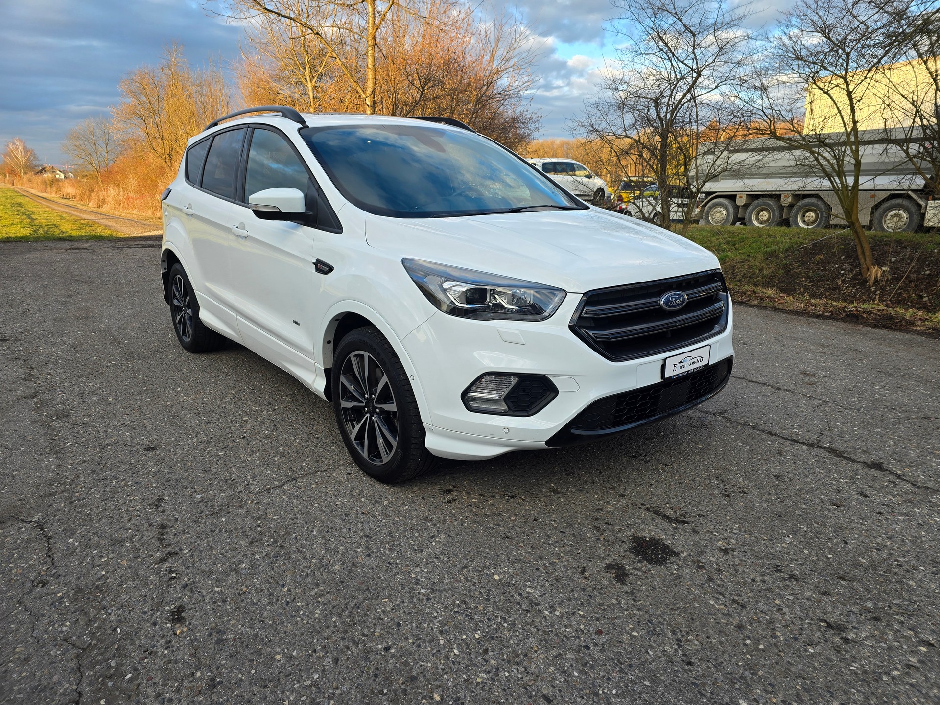 FORD Kuga 2.0 TDCi ST Line High 4WD PowerShift-image-1