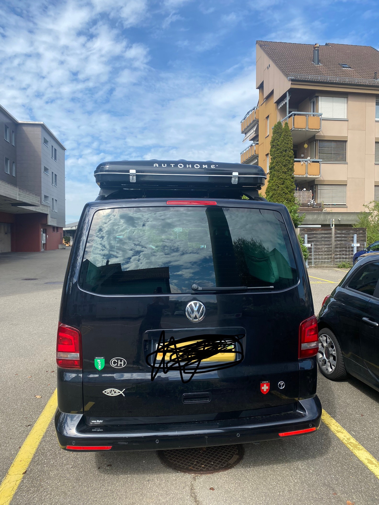 VW Multivan Highline 4M-image-7