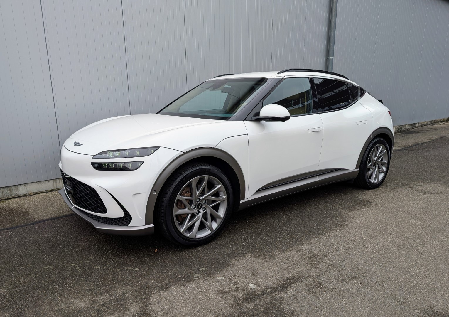 GENESIS GV60 77.4 kWh Sport AWD-showroom-element-1