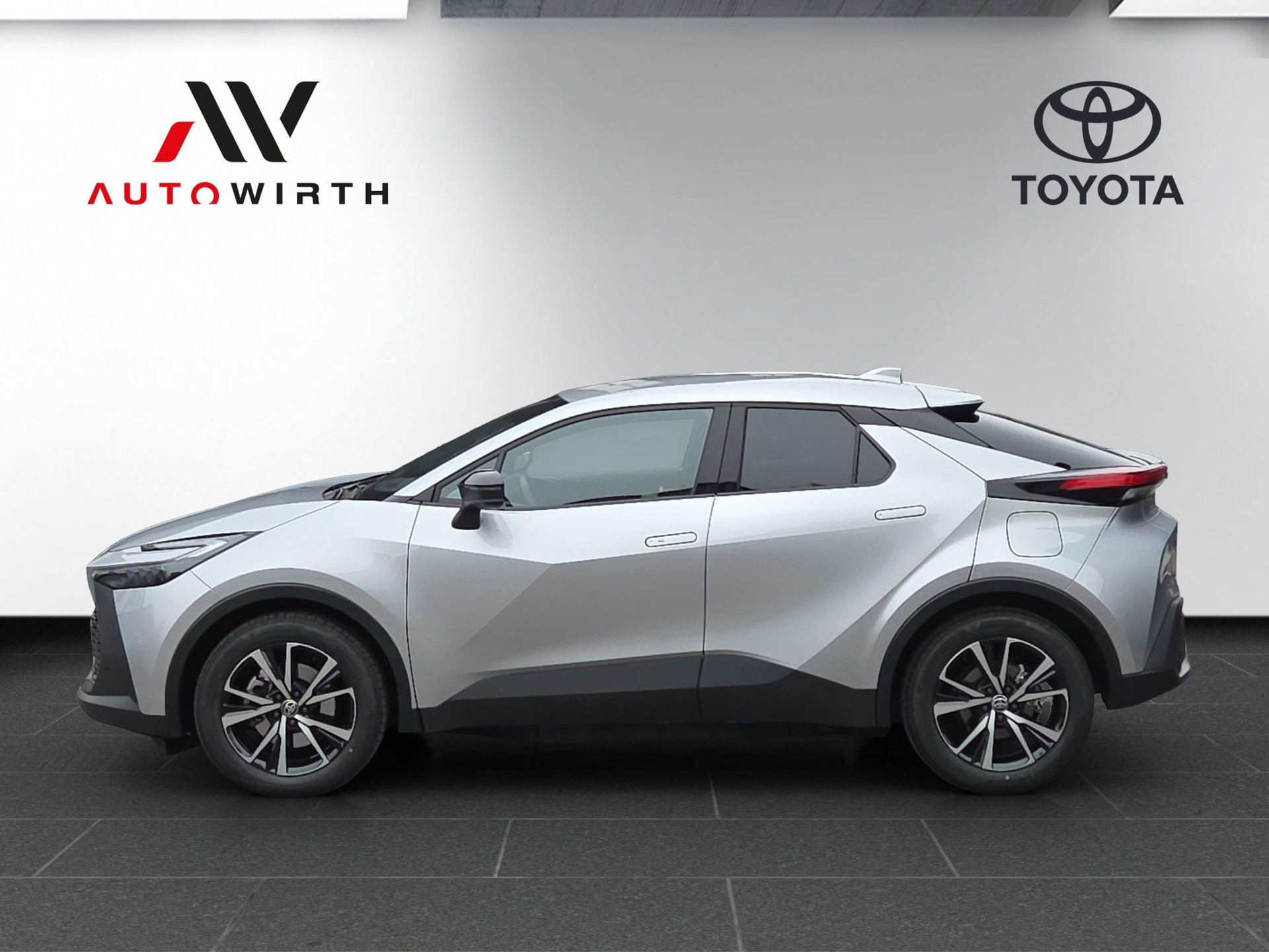 TOYOTA C-HR 2.0 PHEV Swiss Edition-image-7