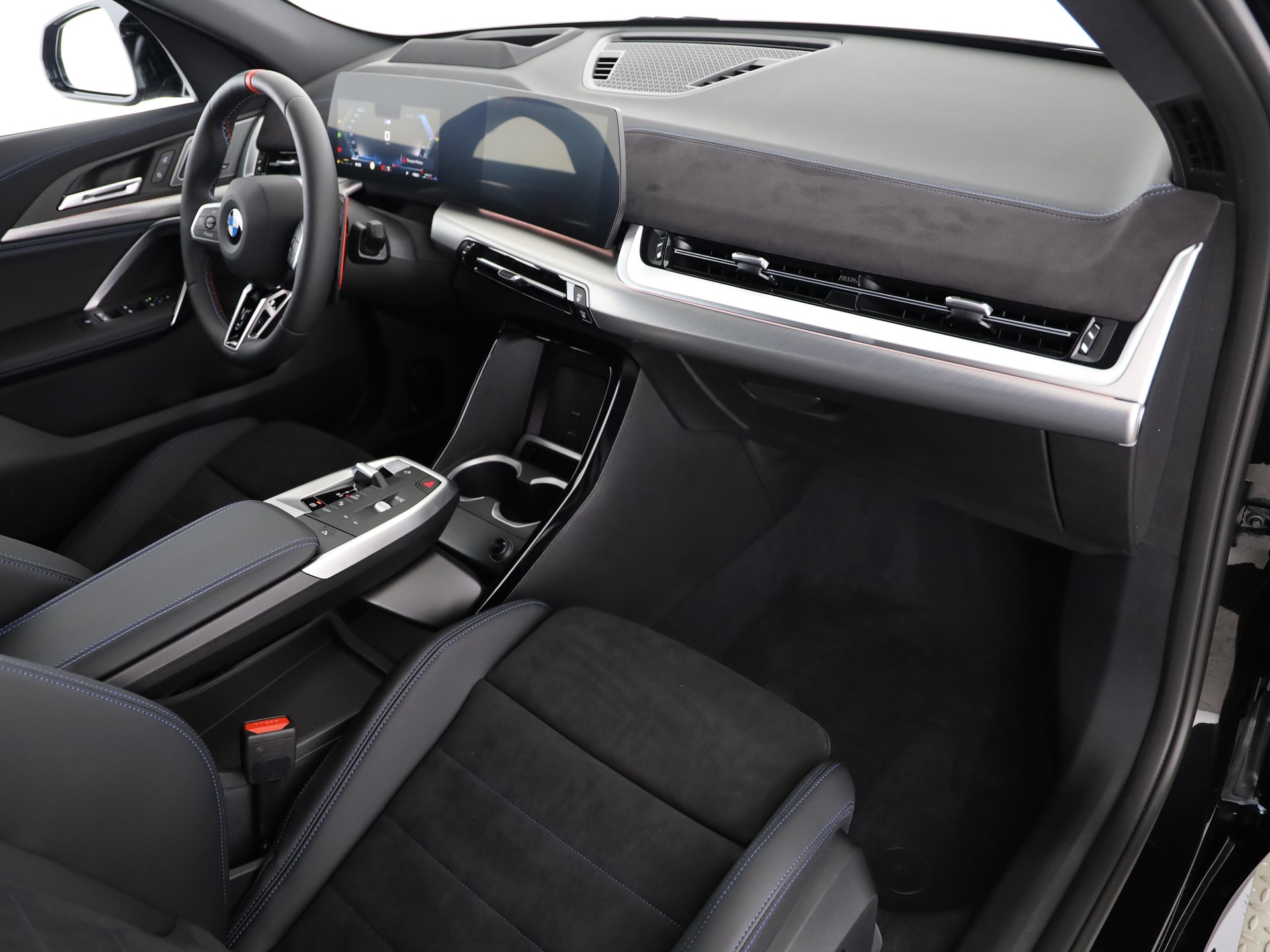 BMW X2 M35i-image-14