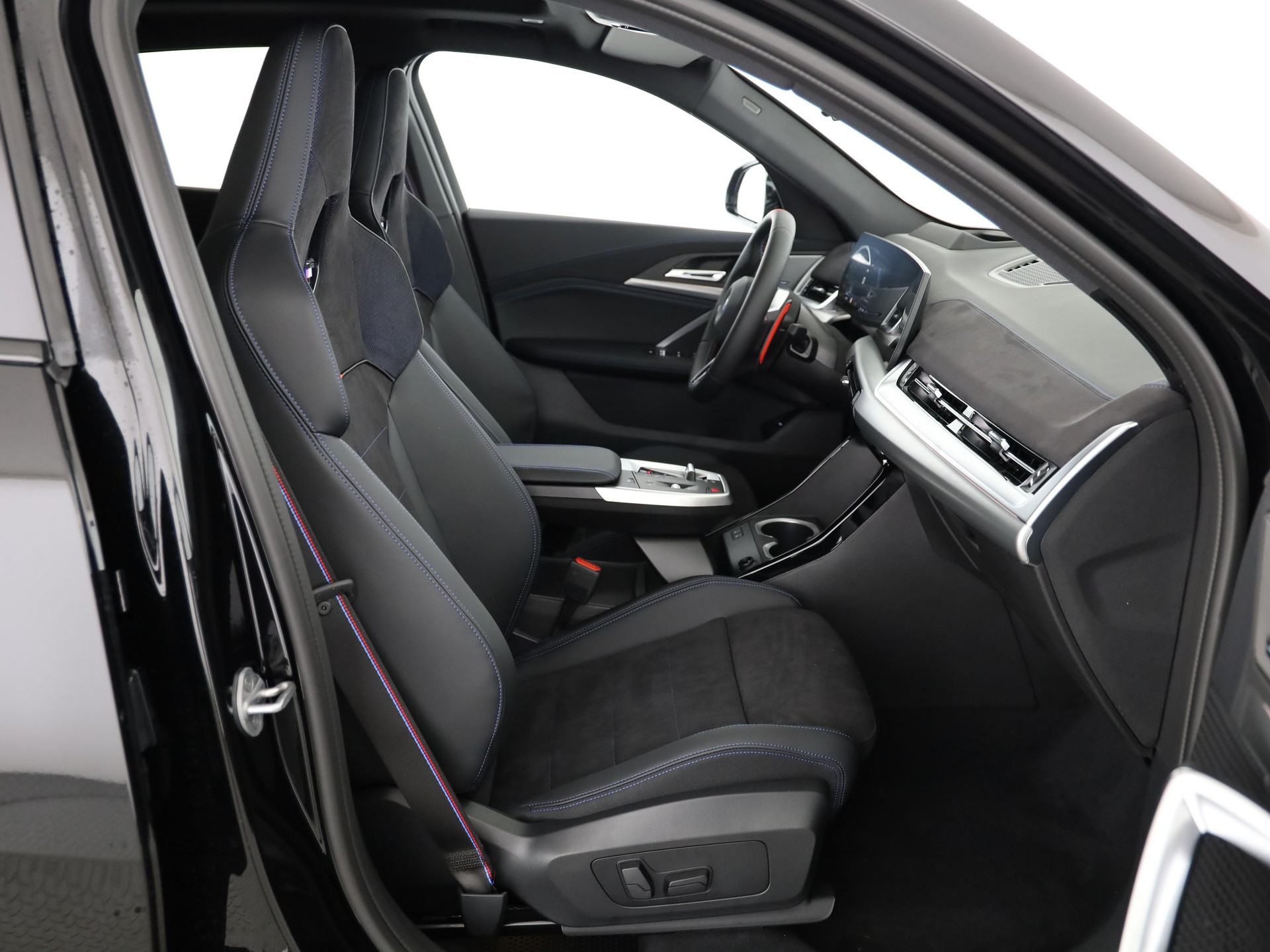 BMW X2 M35i-image-15