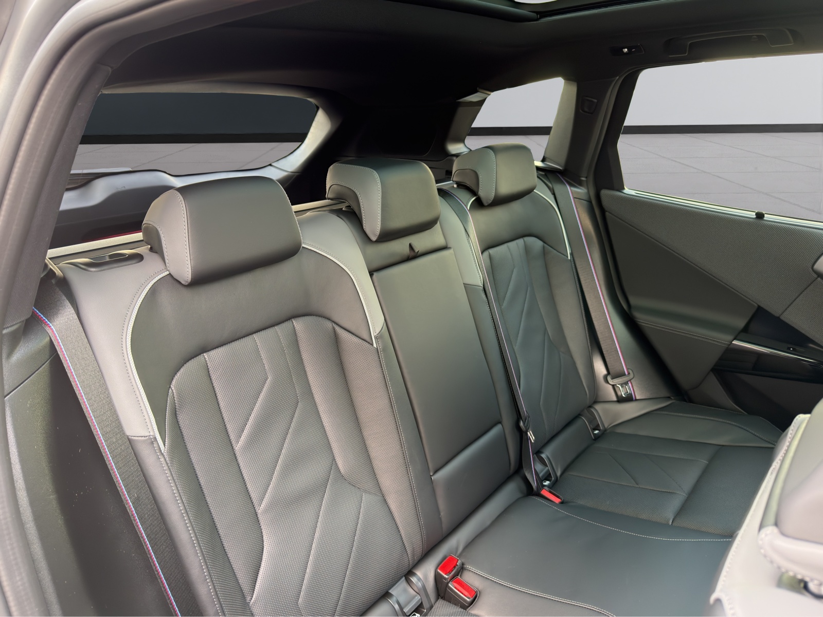 BMW X3 20i xDrive-image-14