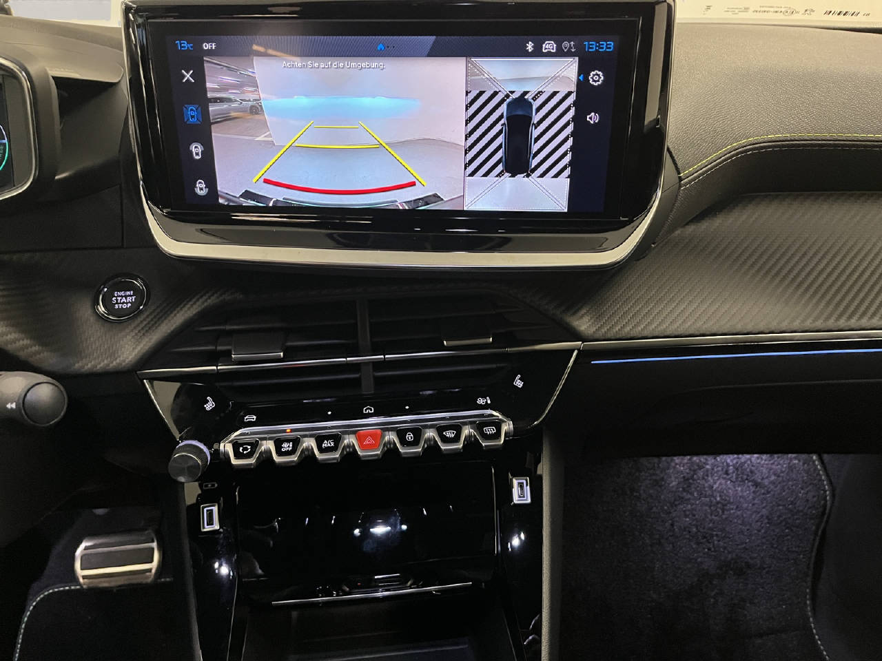 PEUGEOT 2008 1.2 Hybrid 145 GT-image-7