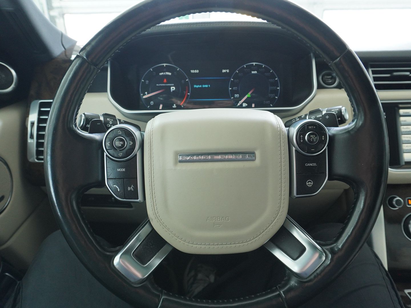LAND ROVER Range Rover 5.0 V8 SC Vogue Automatic-image-9