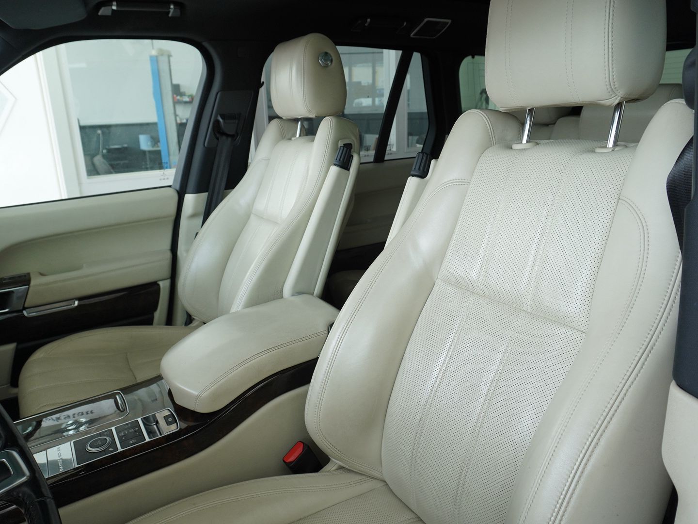 LAND ROVER Range Rover 5.0 V8 SC Vogue Automatic-image-3