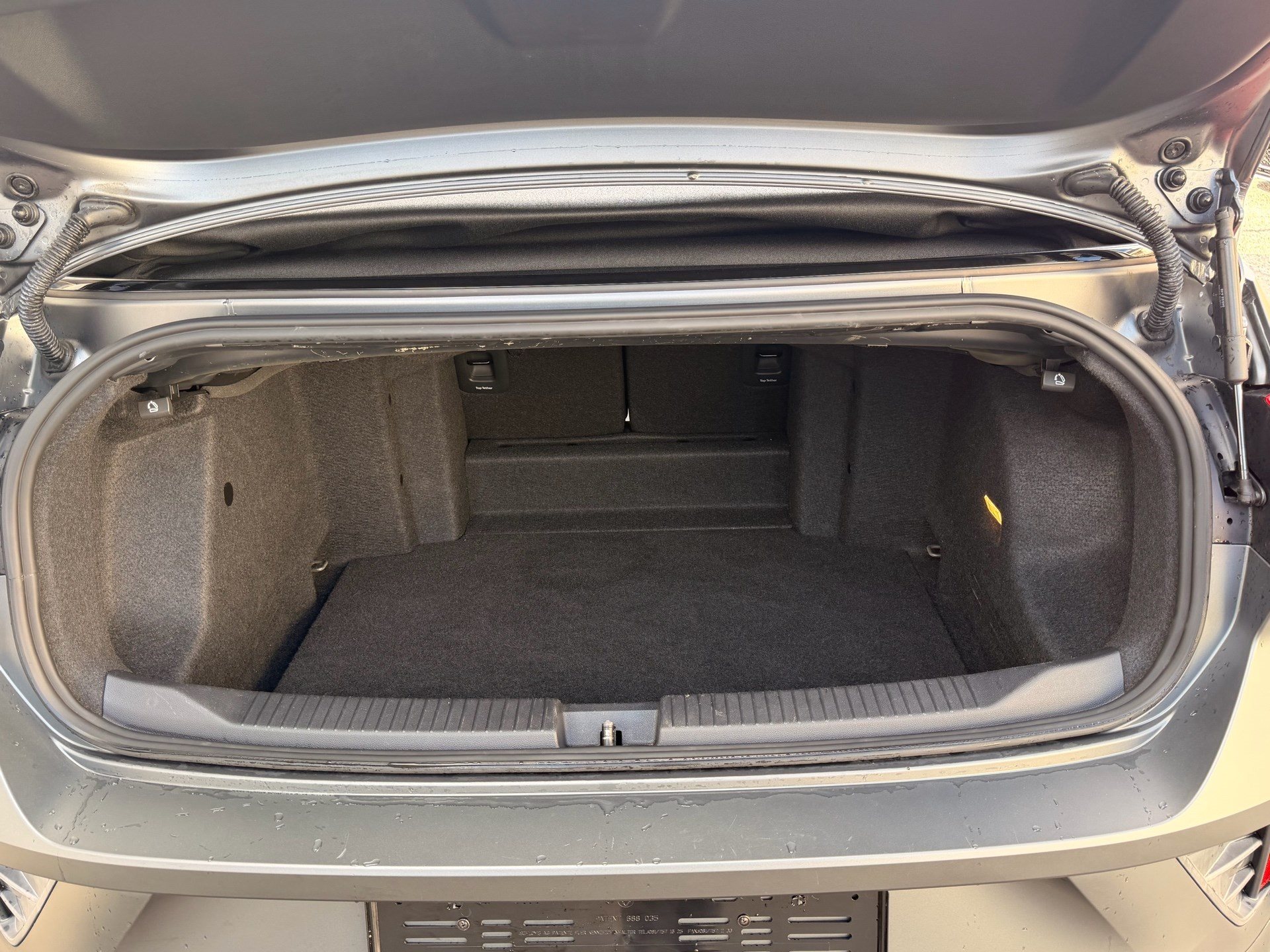 VW T-Roc 1.5 TSI DSG R-LINE *** EDITION GREY ***-image-28