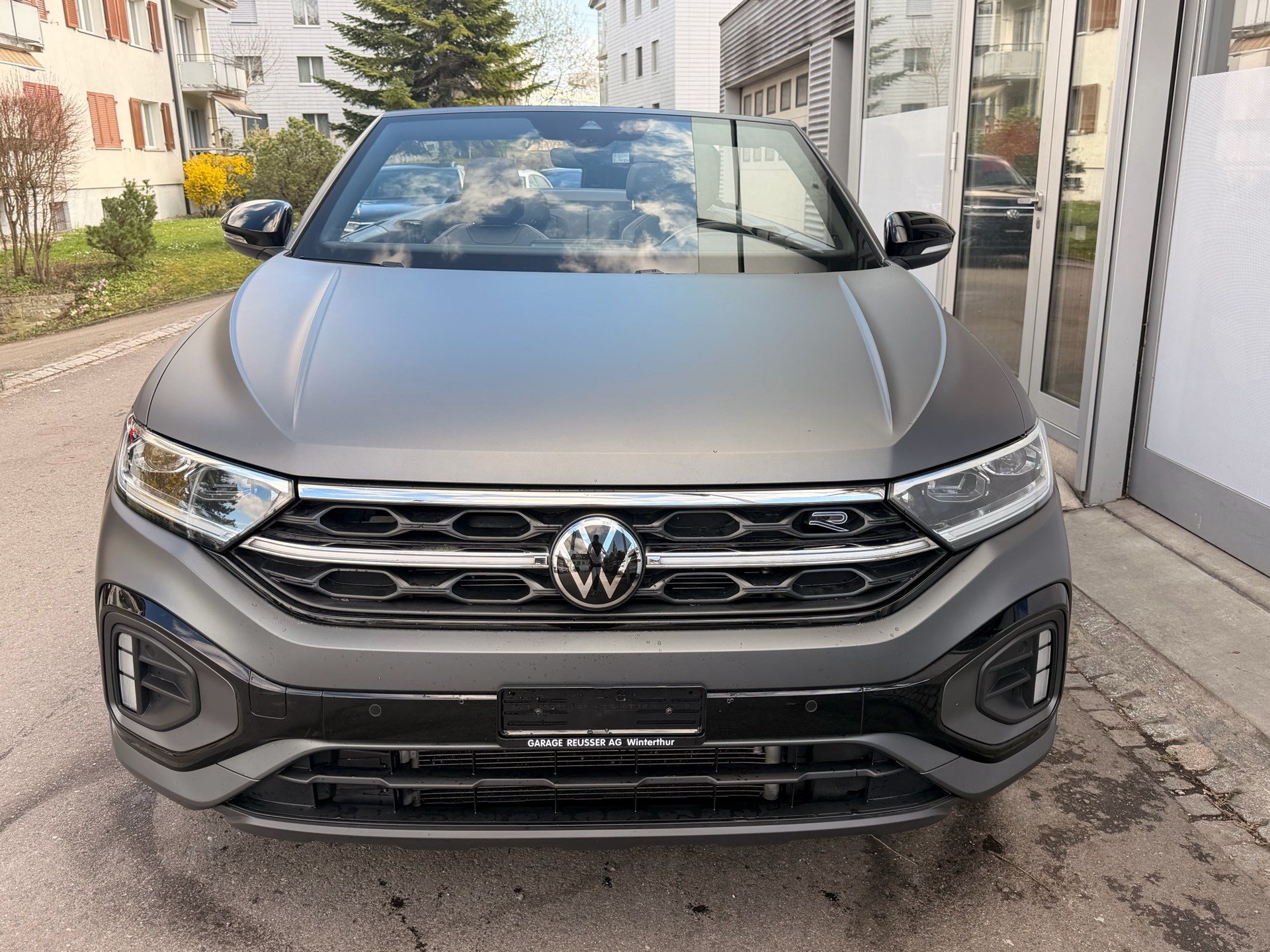 VW T-Roc 1.5 TSI DSG R-LINE *** EDITION GREY ***-image-1