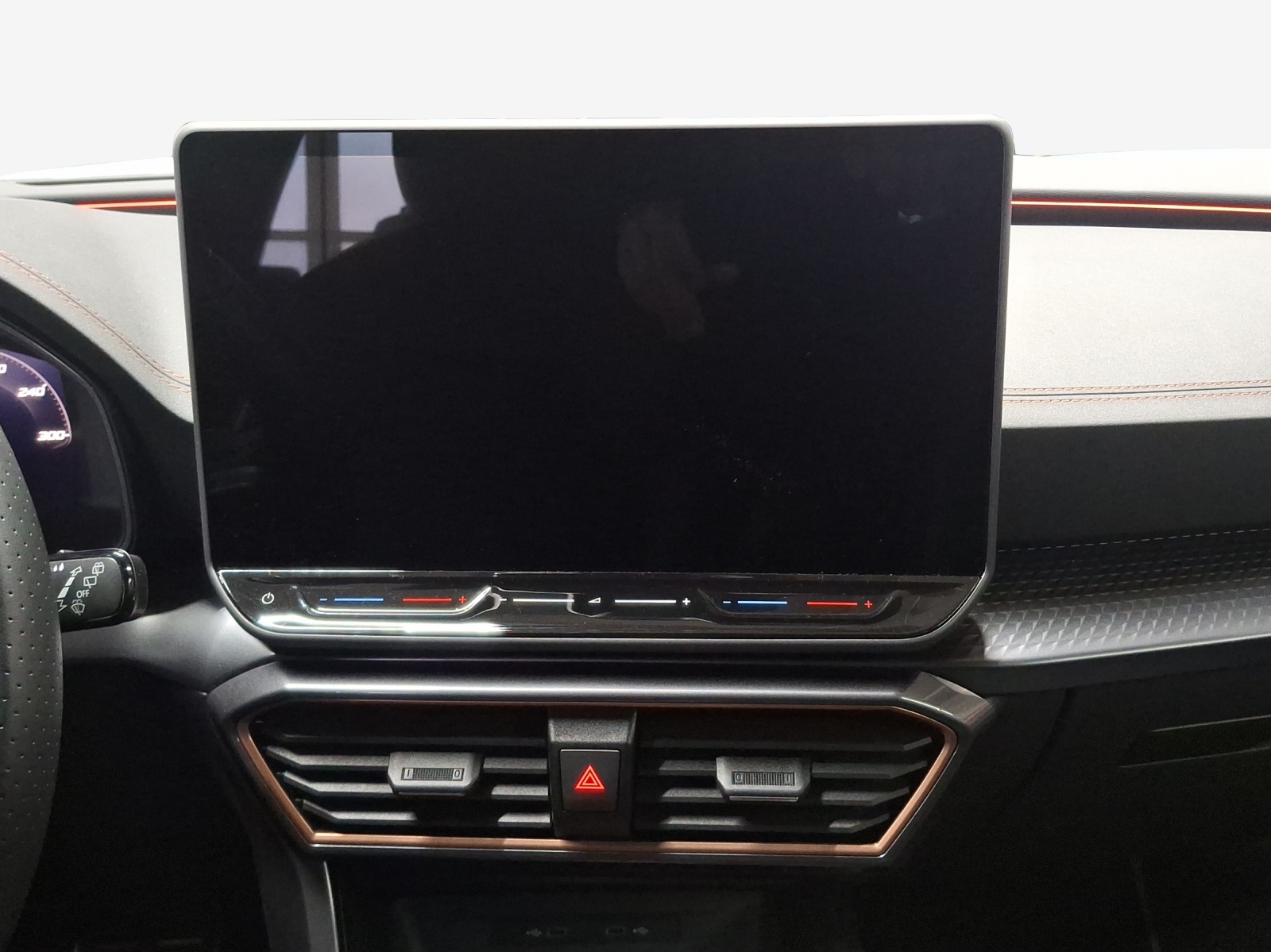 CUPRA Formentor 1.5 TSI DSG-image-9