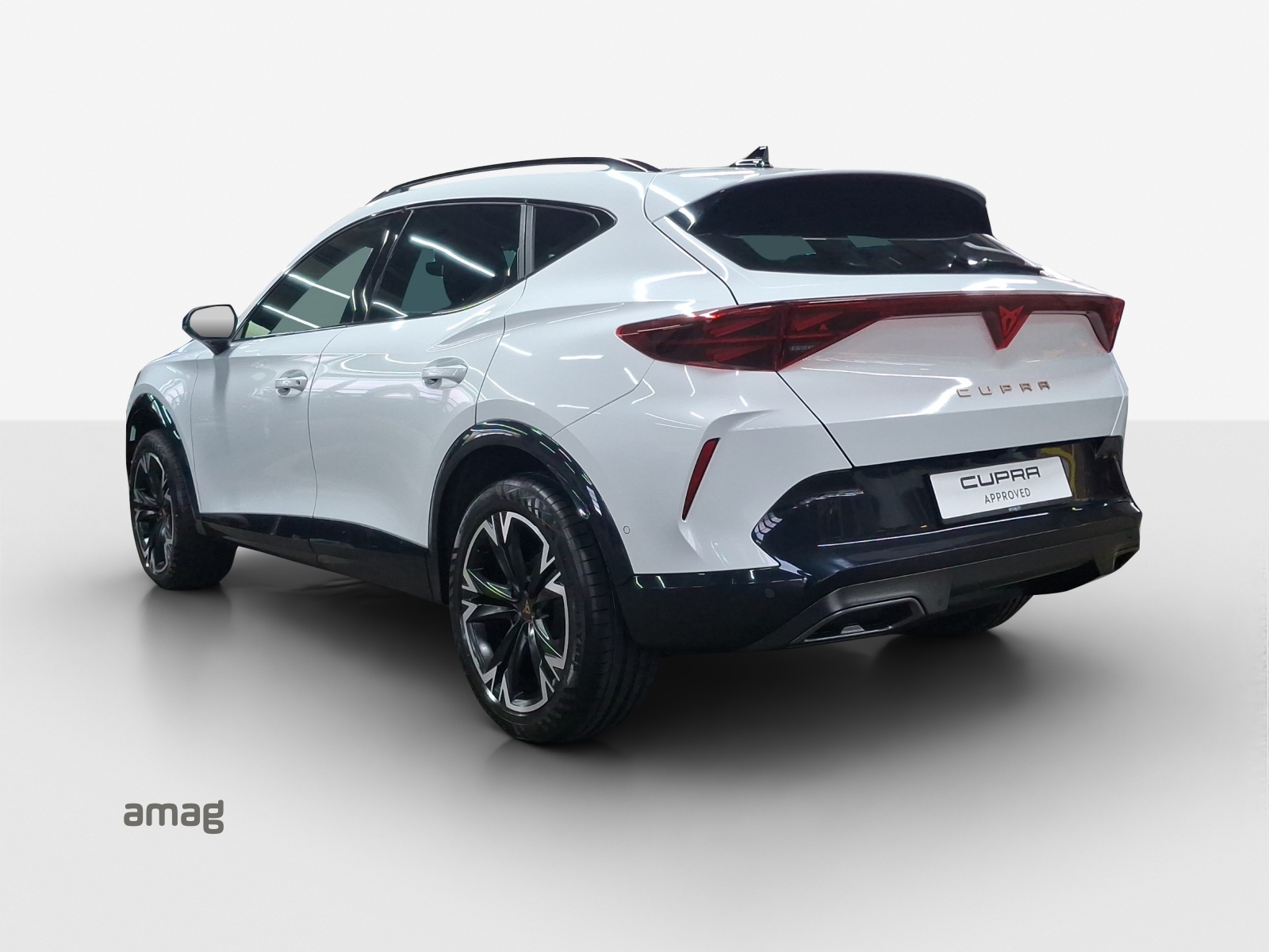 CUPRA Formentor 1.5 TSI DSG-image-2