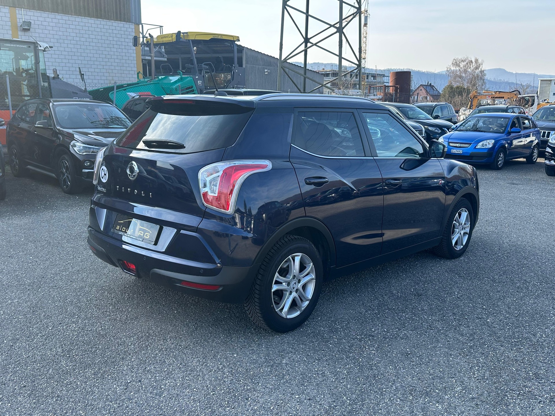 KGM-SsangYong Tivoli 1.6 eXDi Sapphire 4WD Automatic-image-4