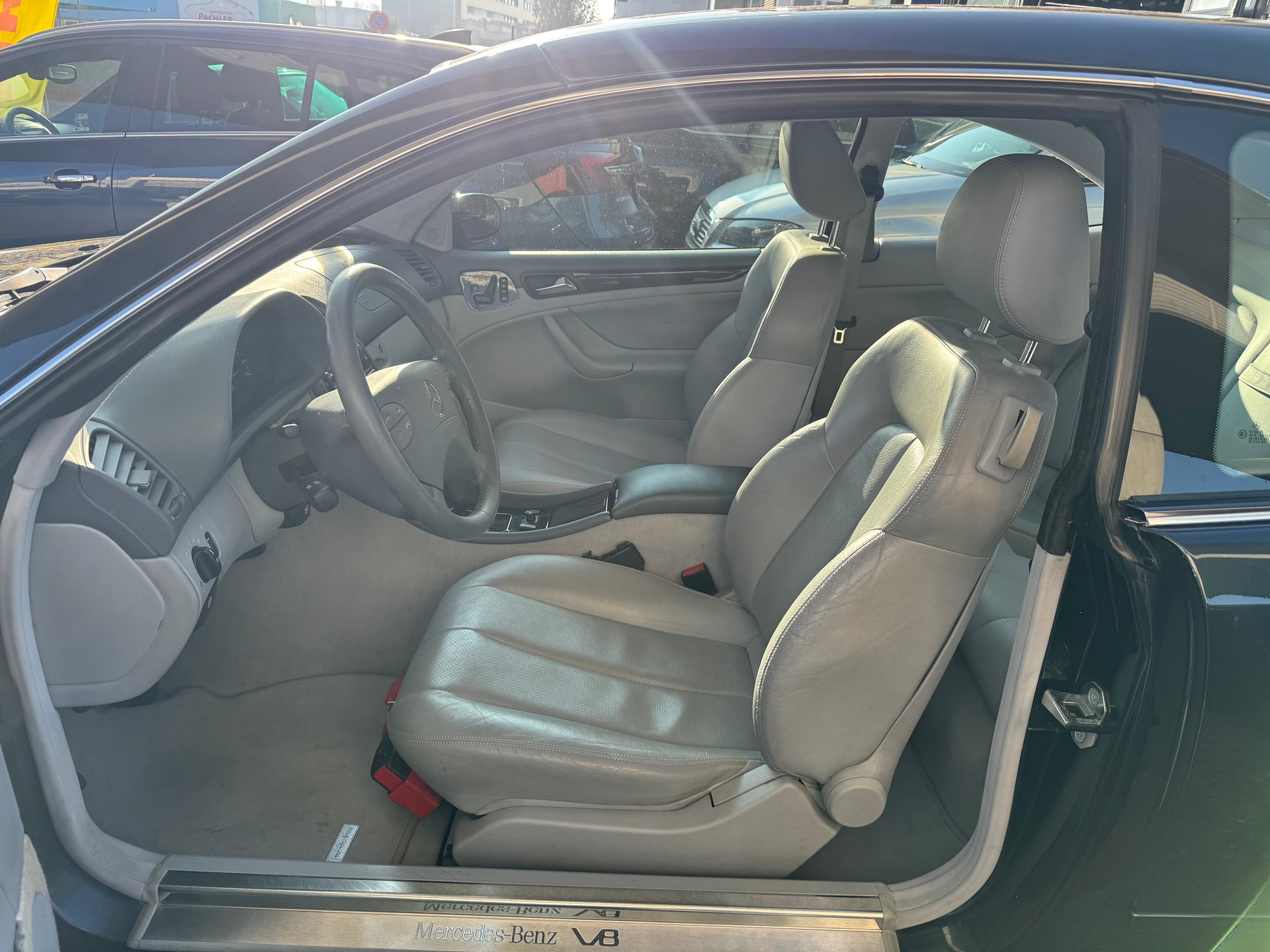 MERCEDES-BENZ CLK 430 Elégance Automatic-image-8