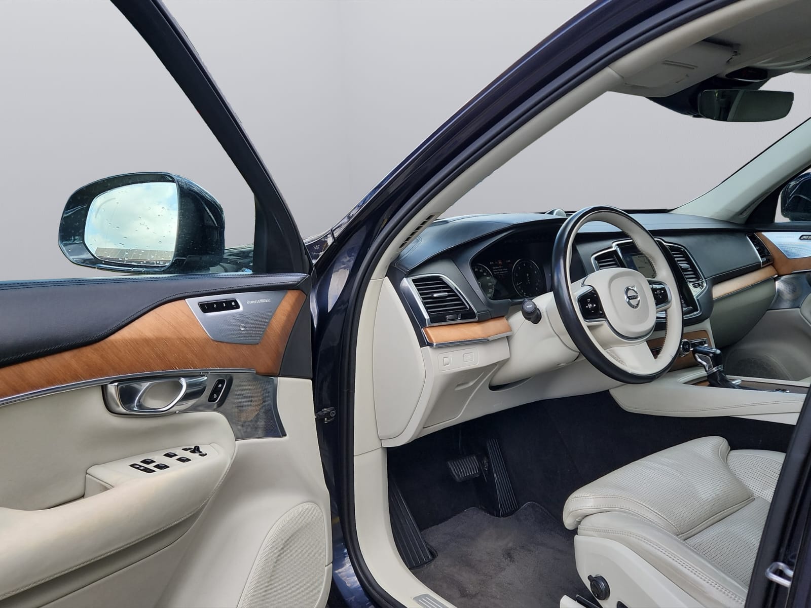 VOLVO XC90 T6 AWD Inscription Geartronic-image-19