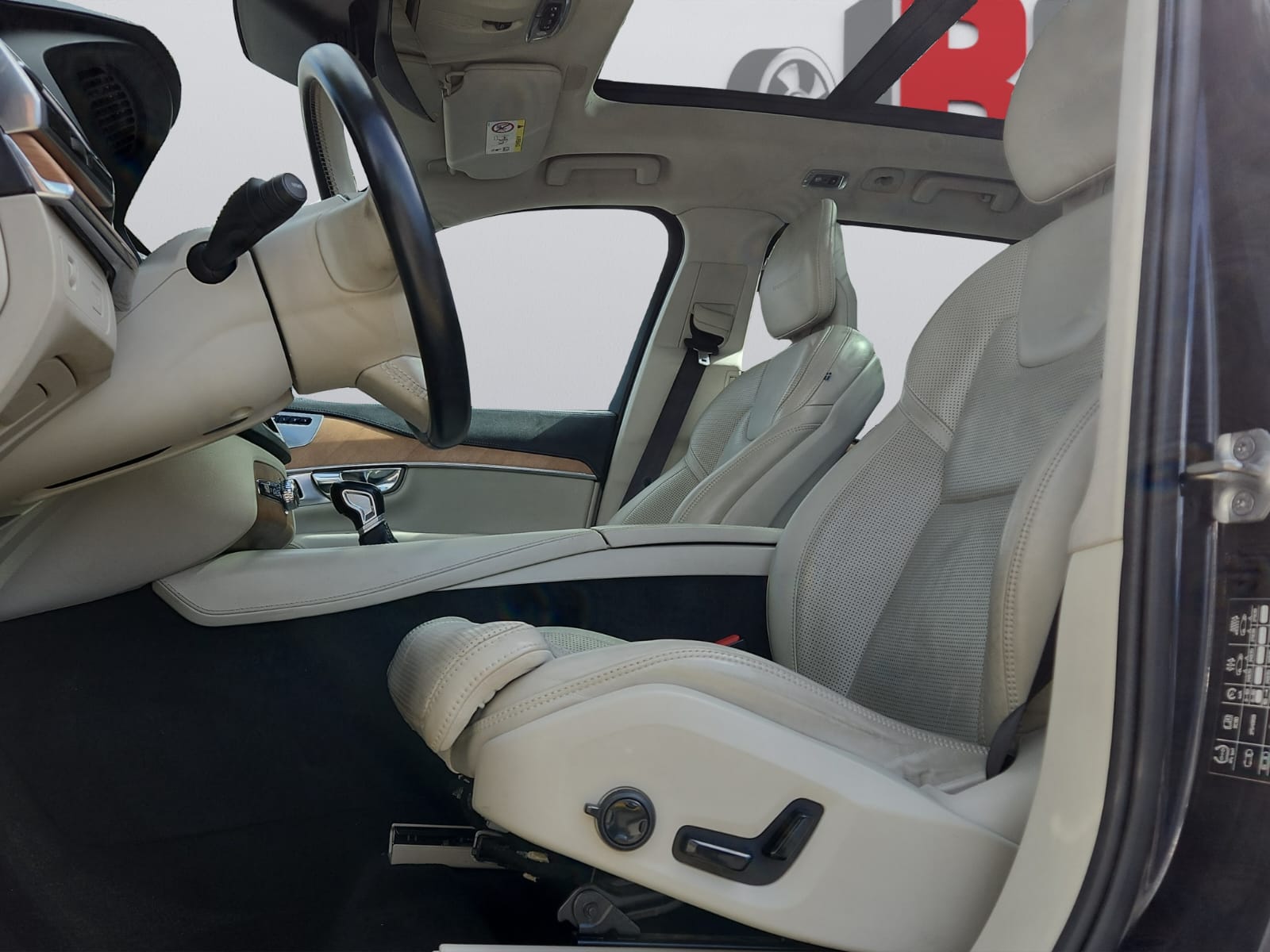 VOLVO XC90 T6 AWD Inscription Geartronic-image-11