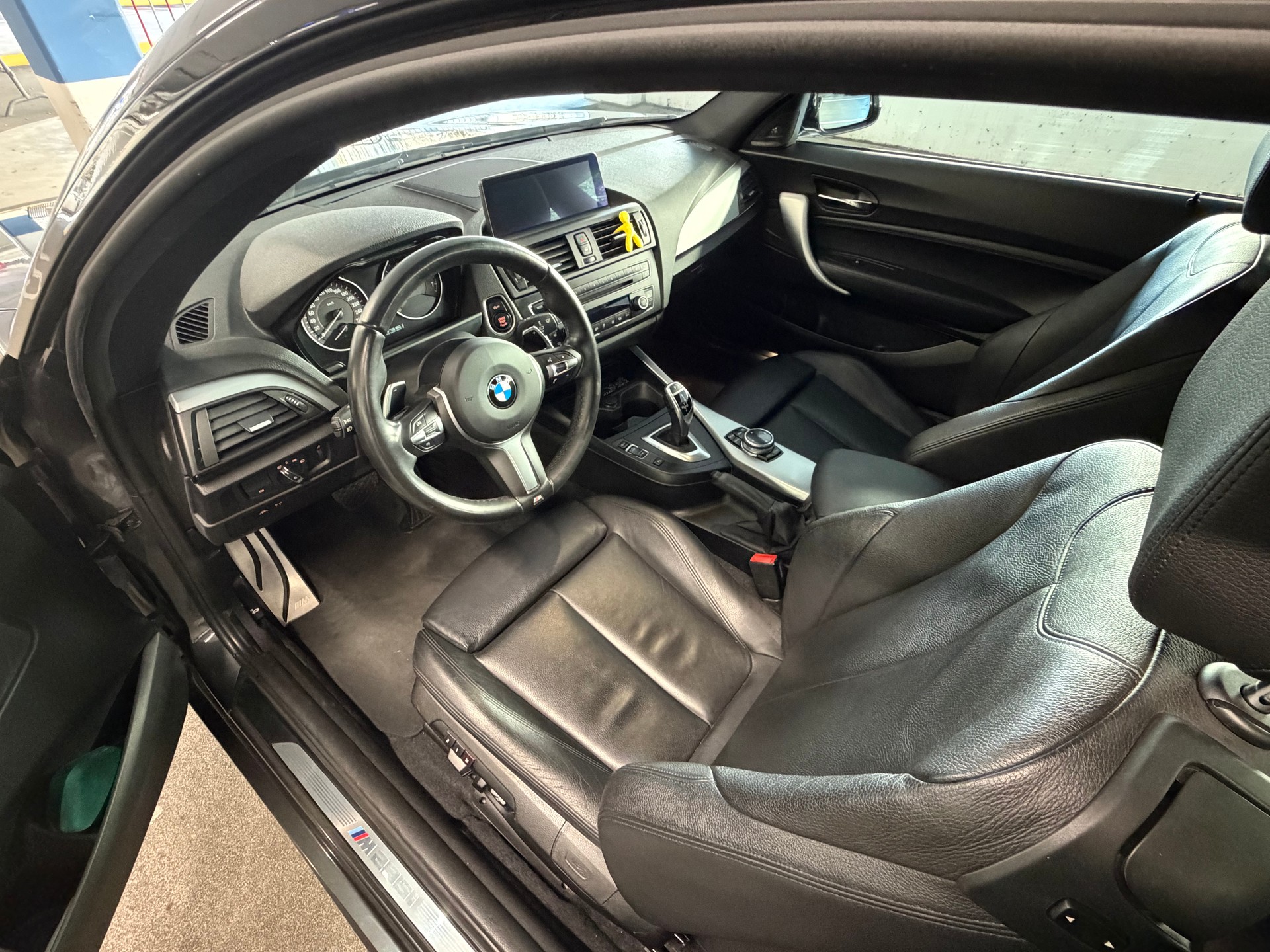 BMW M235i-image-9
