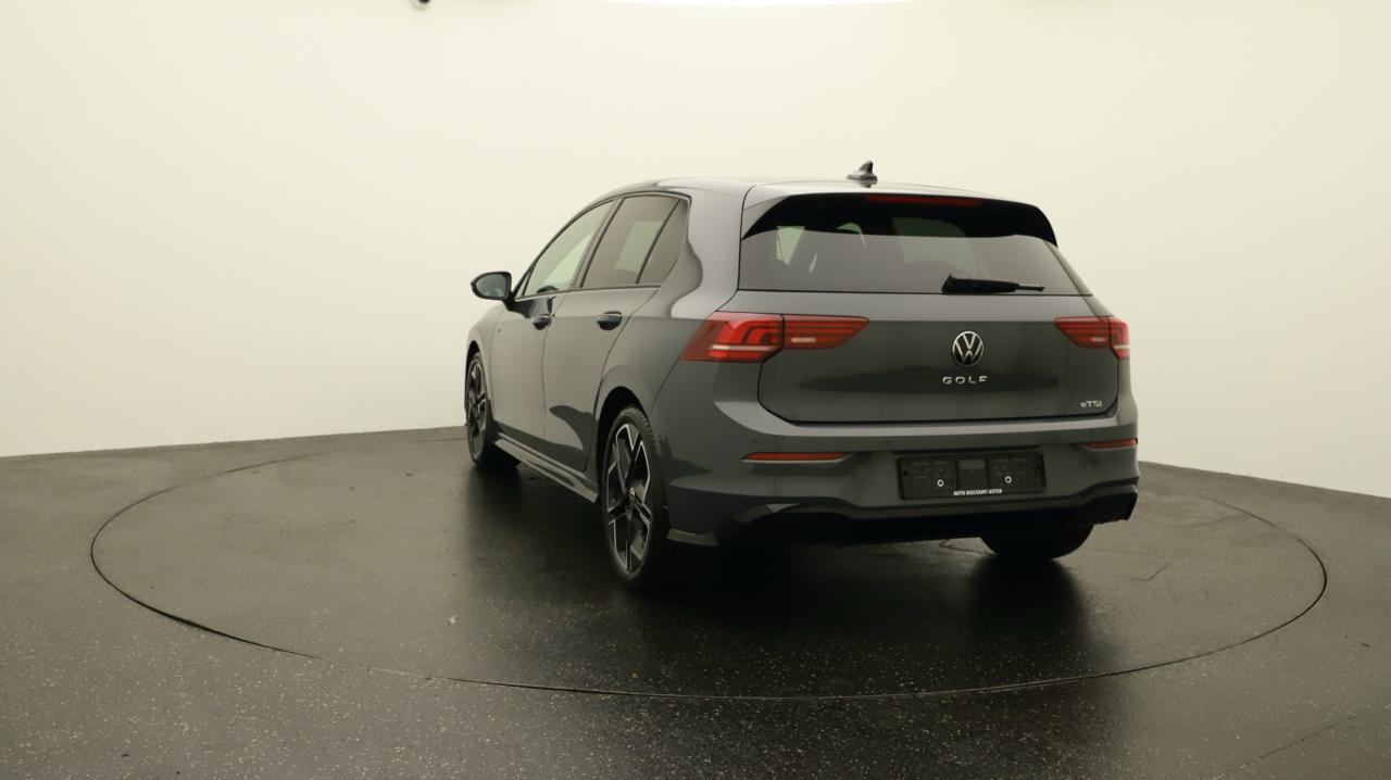 VW Golf 1.5 e TSI mHEV R-Line DSG-image-3