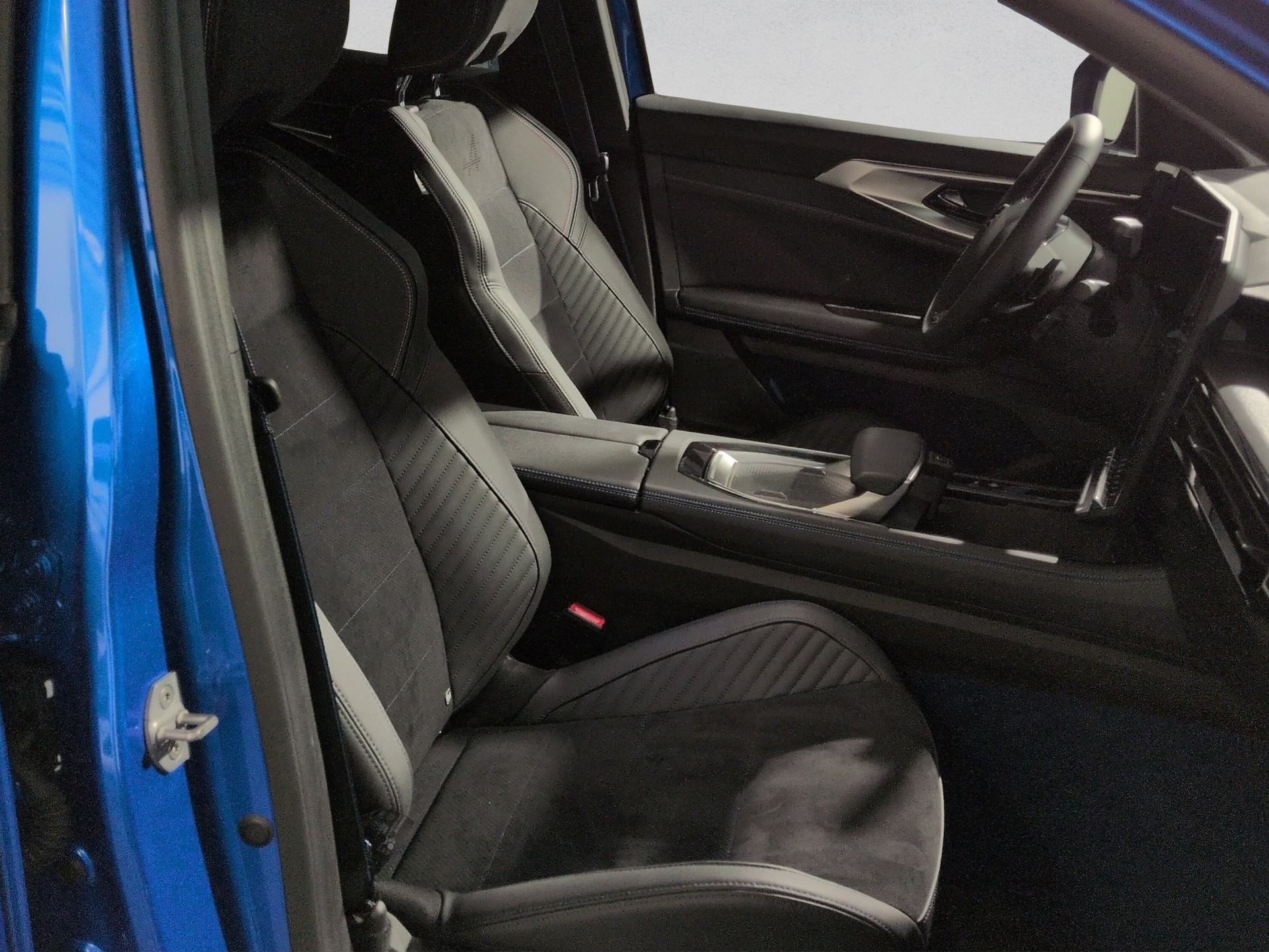 RENAULT Rafale 1.2 E-Tech Plug-in Hybrid 300 4x4 Esprit Alpine-image-15