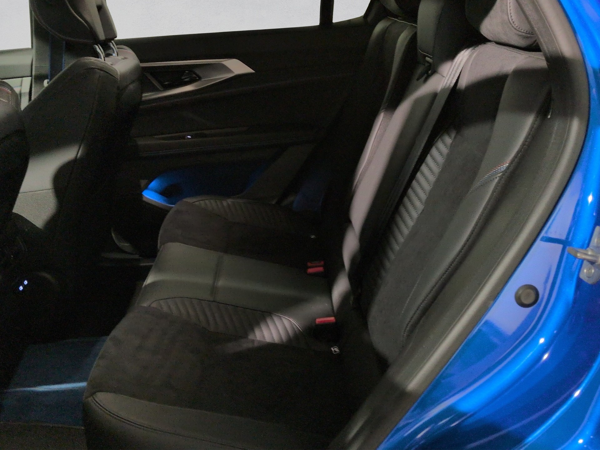 RENAULT Rafale 1.2 E-Tech Plug-in Hybrid 300 4x4 Esprit Alpine-image-13