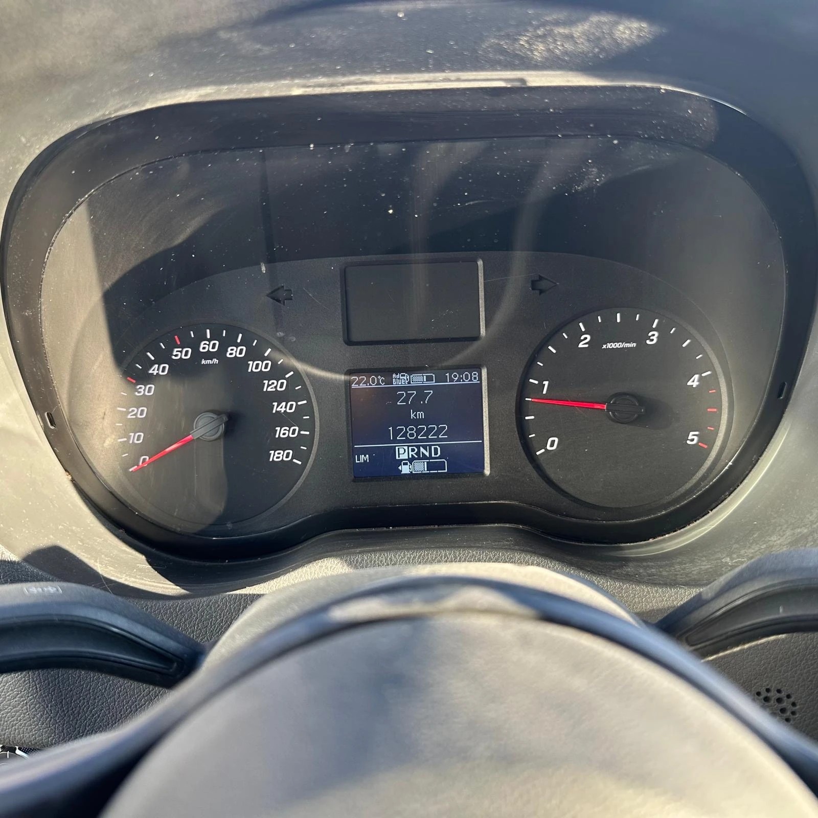 MERCEDES-BENZ Sprinter 214 CDI Standard 9G-TRONIC FWD-image-41