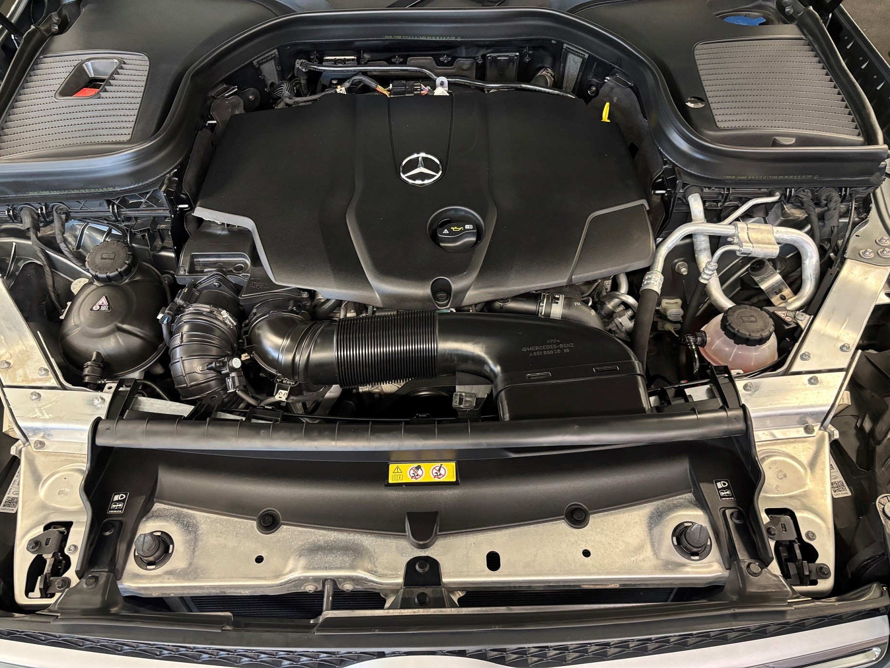 MERCEDES-BENZ GLC 250 d 4m-image-18