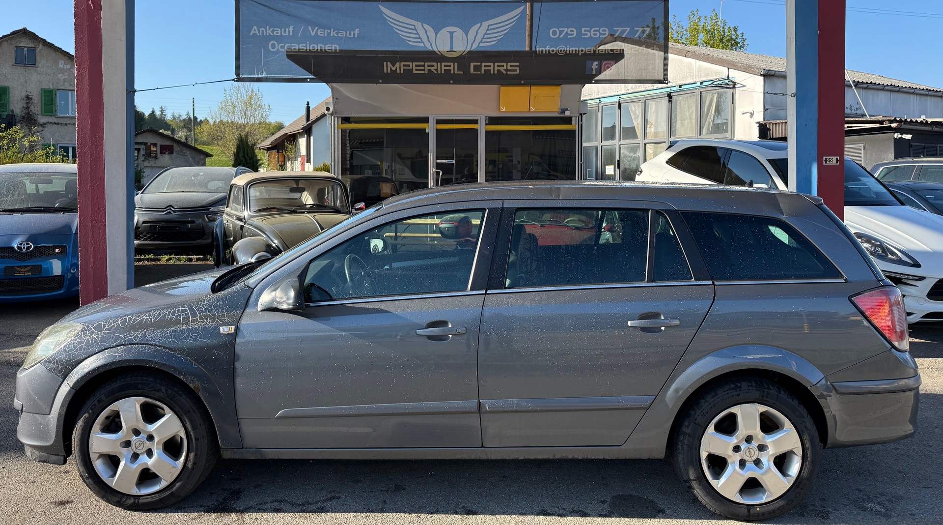 OPEL Astra Caravan 1.9 CDTi Enjoy-image-1
