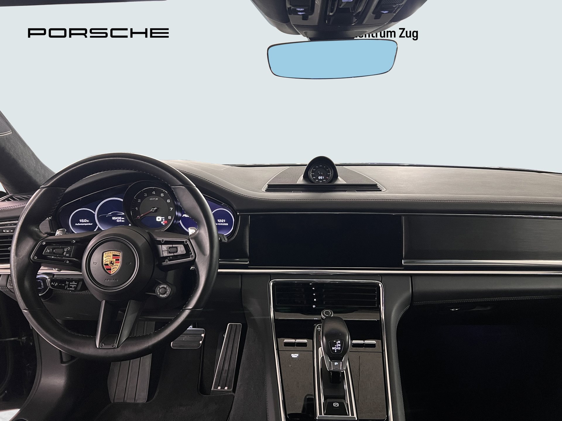 PORSCHE Panamera GTS Sport Turismo-image-16