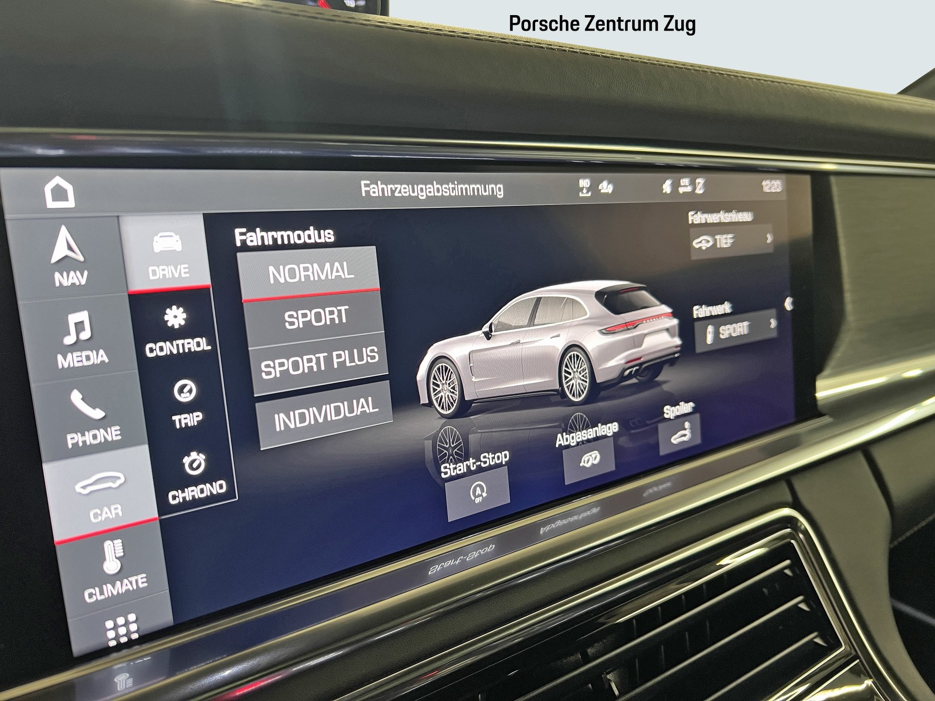 PORSCHE Panamera GTS Sport Turismo-image-29