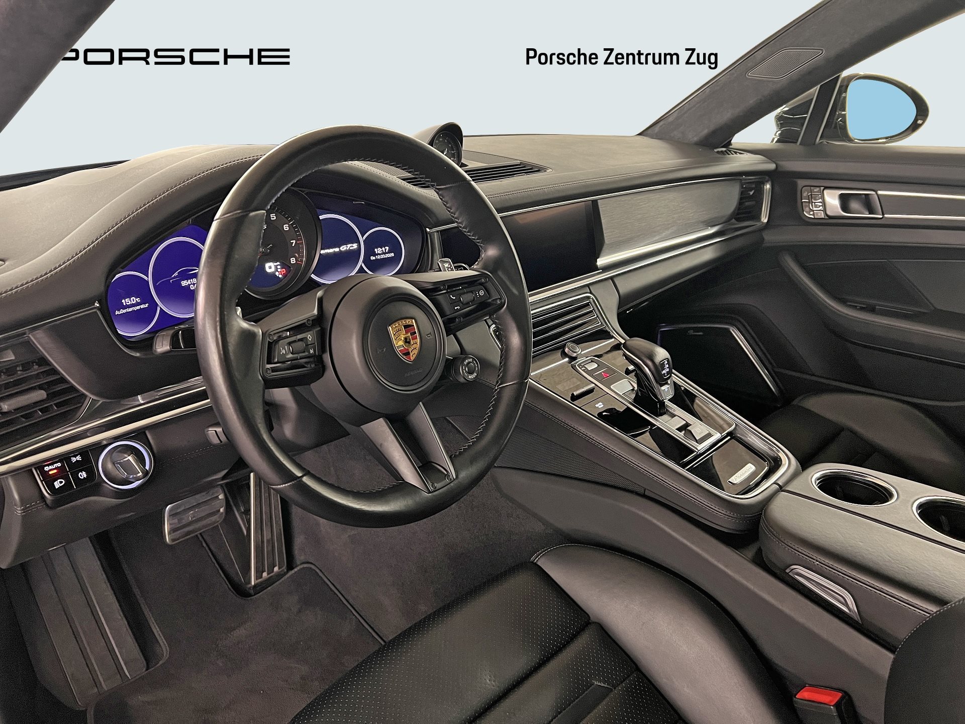 PORSCHE Panamera GTS Sport Turismo-image-12
