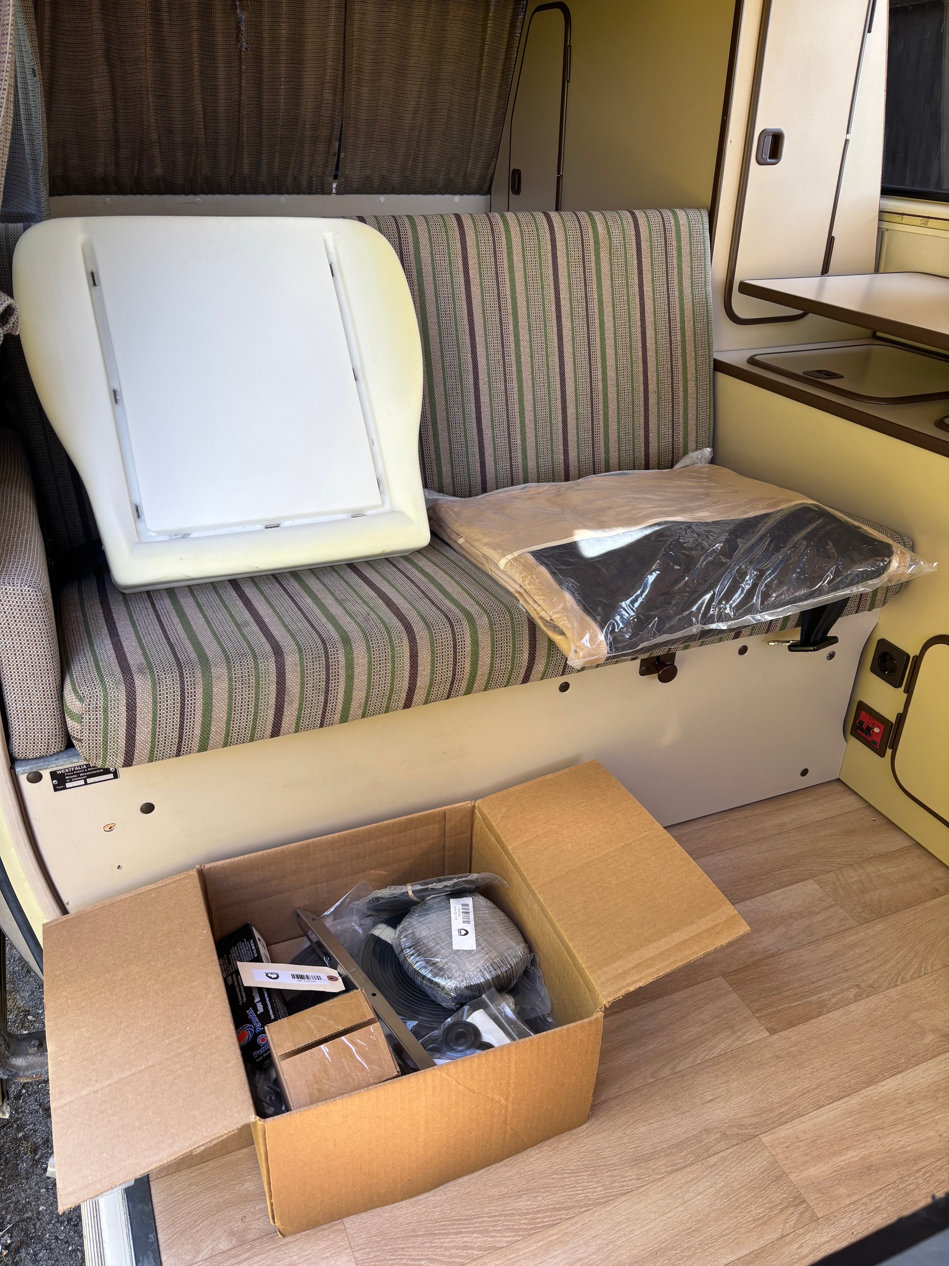 VW Westfalia Joker-image-18
