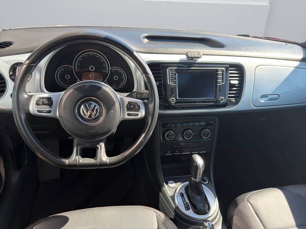 VW Beetle 1.4 TSI BMT Club DSG-image-5