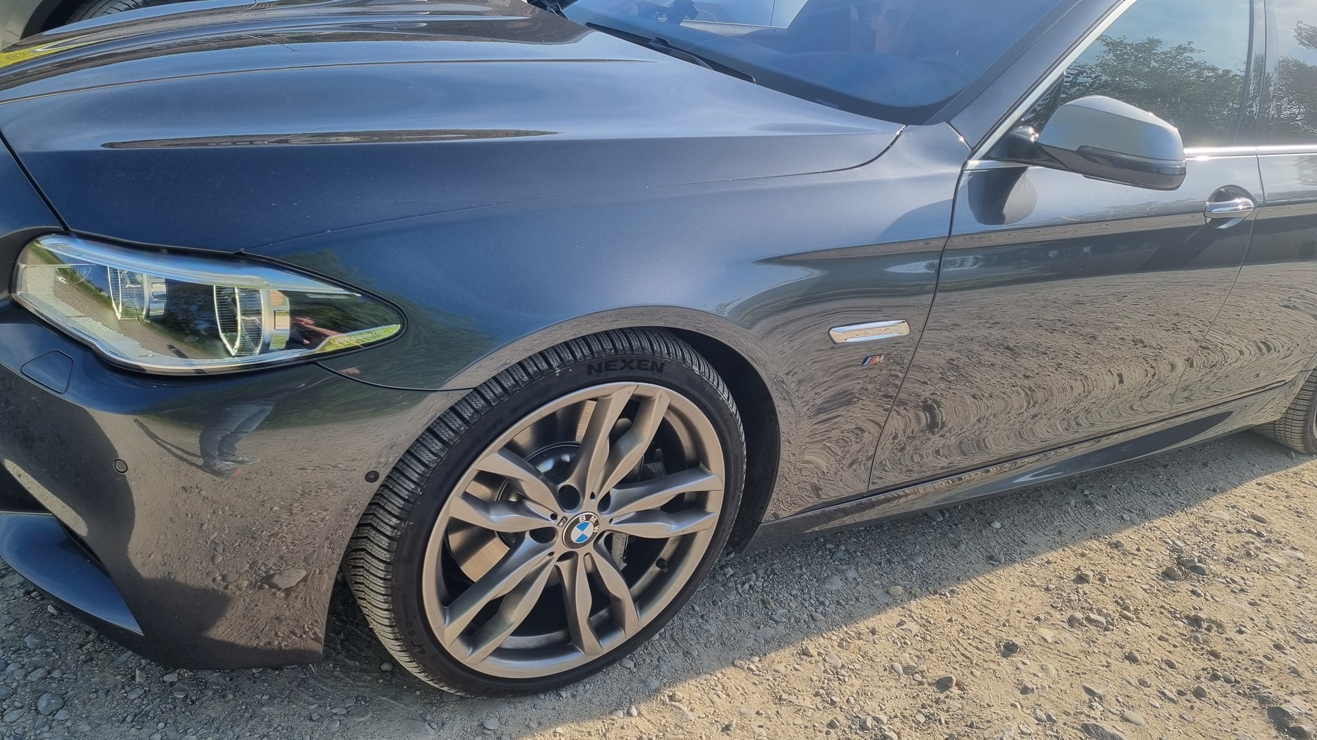 BMW M 550d xDrive-image-2