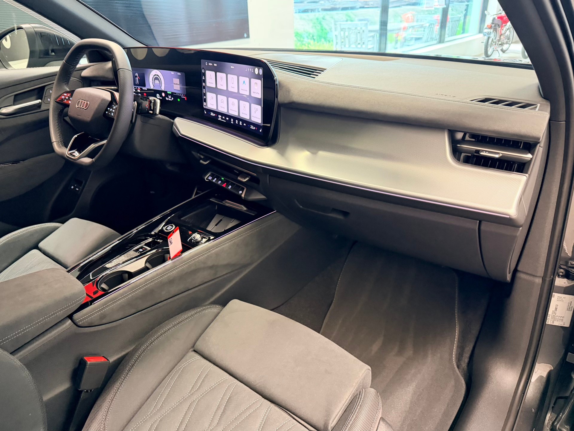 AUDI Q3 Sportback e-hybrid 200 kW S tronig-image-19