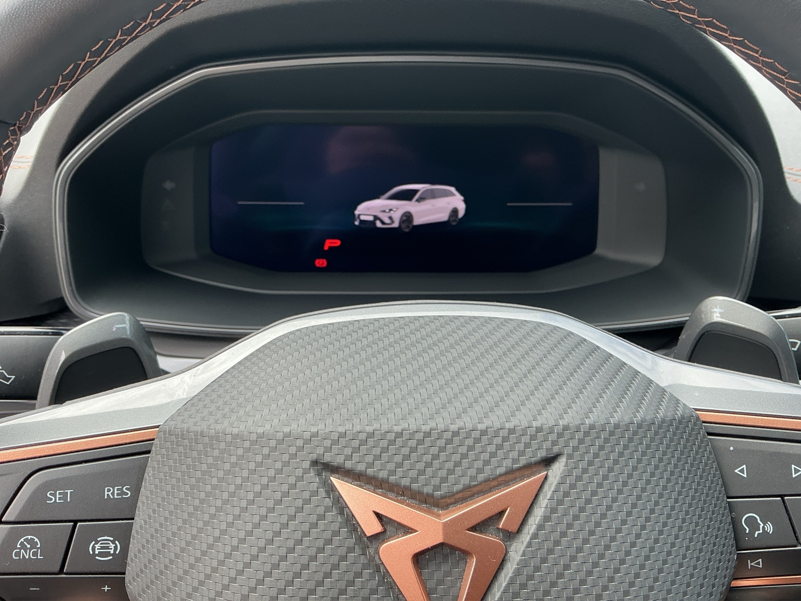 CUPRA LEON ST 1.5 eTSI DSG-image-6