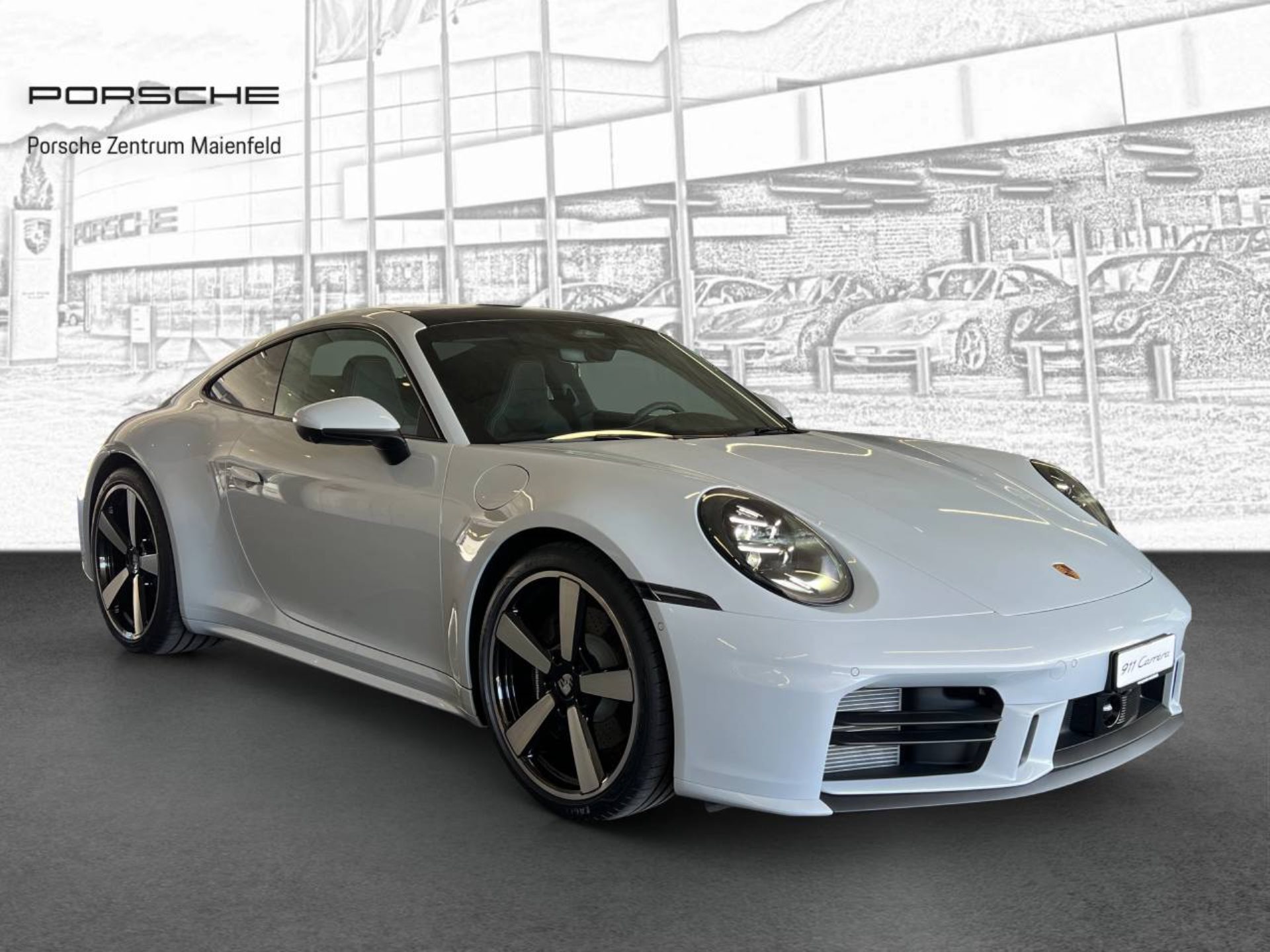 PORSCHE 911 Carrera-image-11