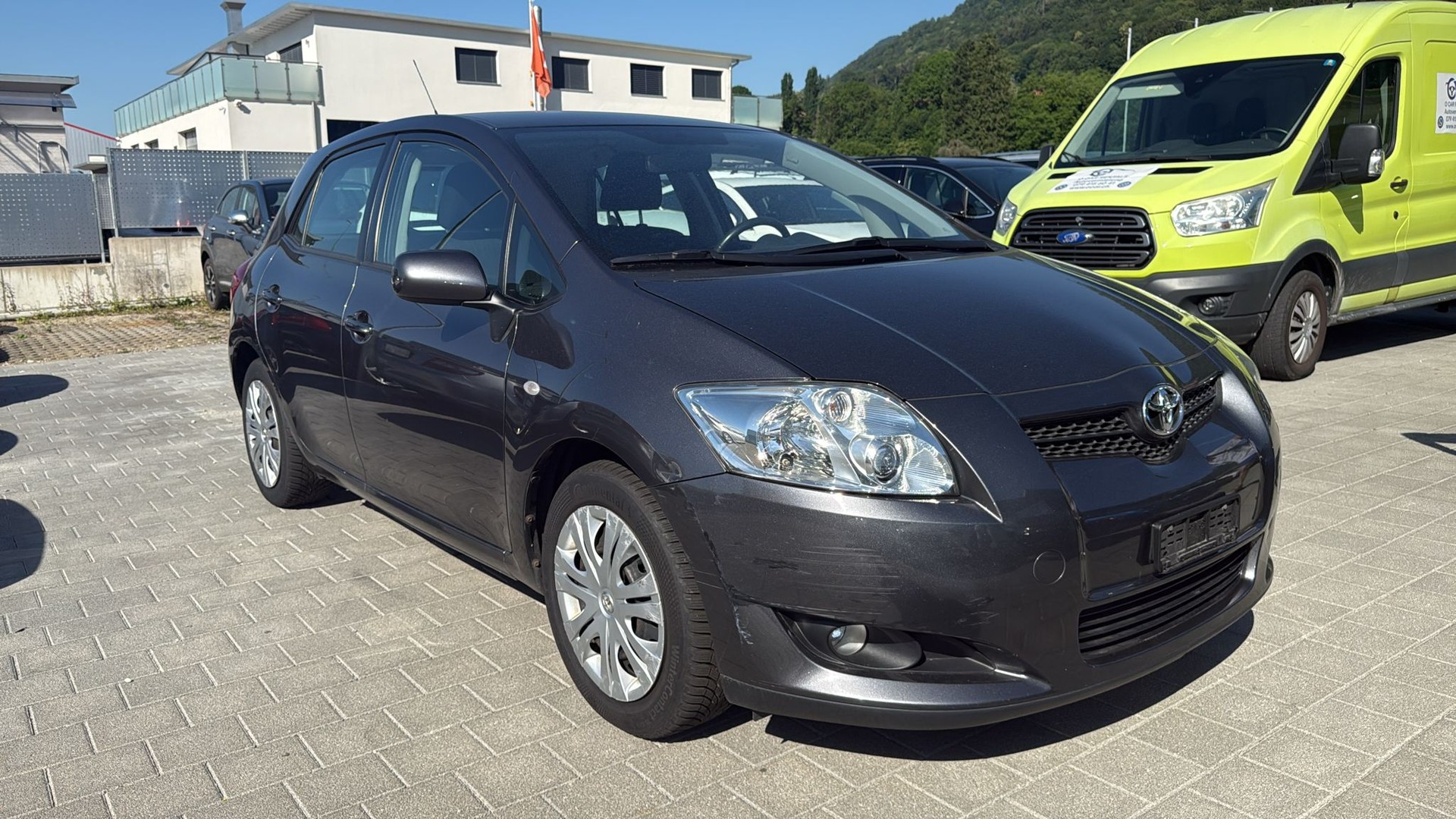 TOYOTA Auris 1.6 Style-image-4