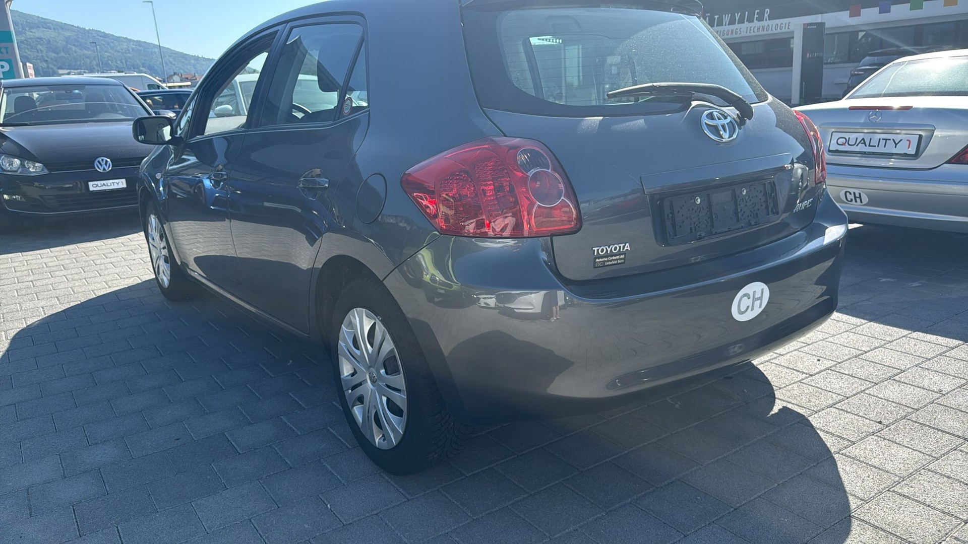 TOYOTA Auris 1.6 Style-image-10