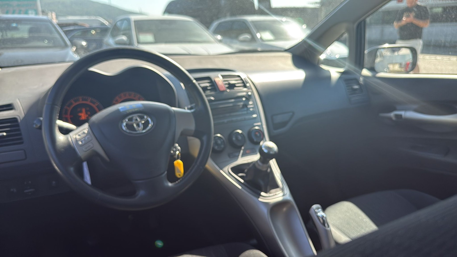 TOYOTA Auris 1.6 Style-image-13