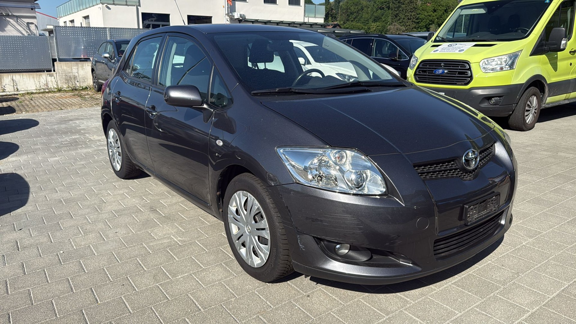 TOYOTA Auris 1.6 Style-image-8